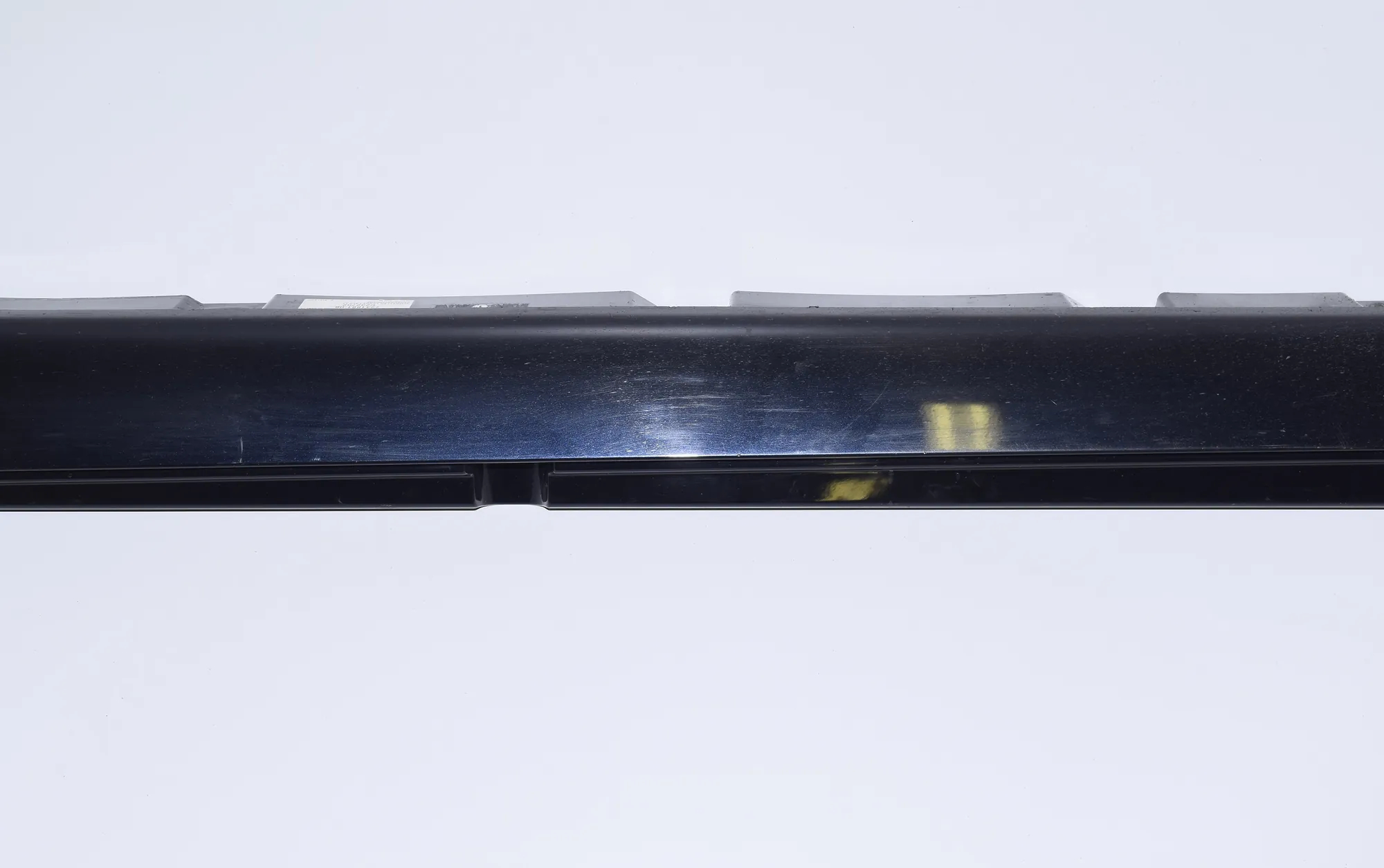 Left Side Plastic Sideskirt Cover – OEM 7185043 · BMW 7 (F01, F02) 730 d 2010 – 4