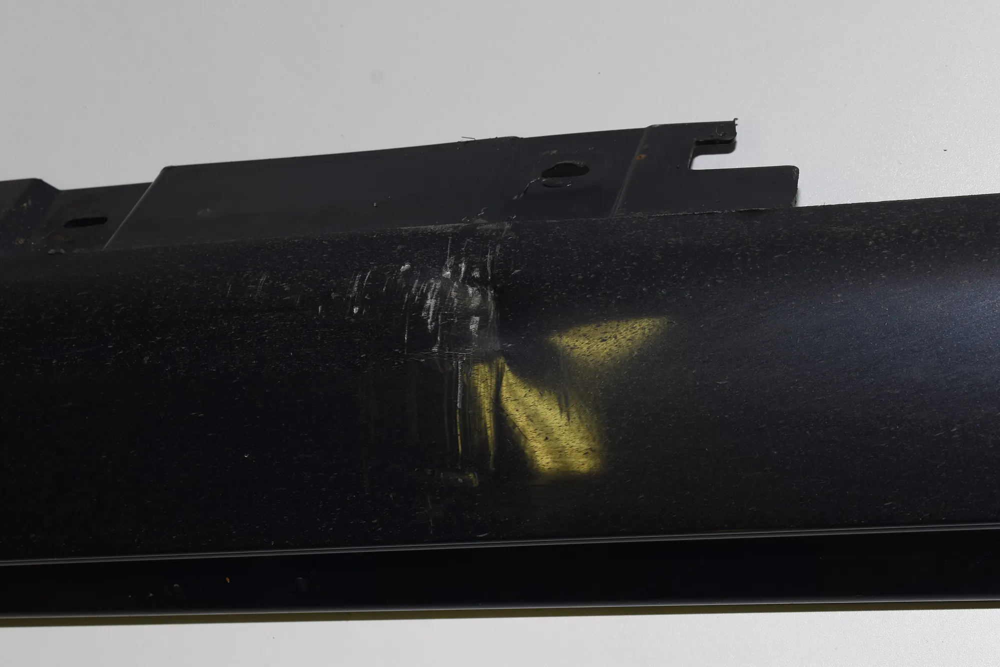 Left Side Plastic Sideskirt Cover – OEM 7185043 · BMW 7 (F01, F02) 730 d 2010 – 10