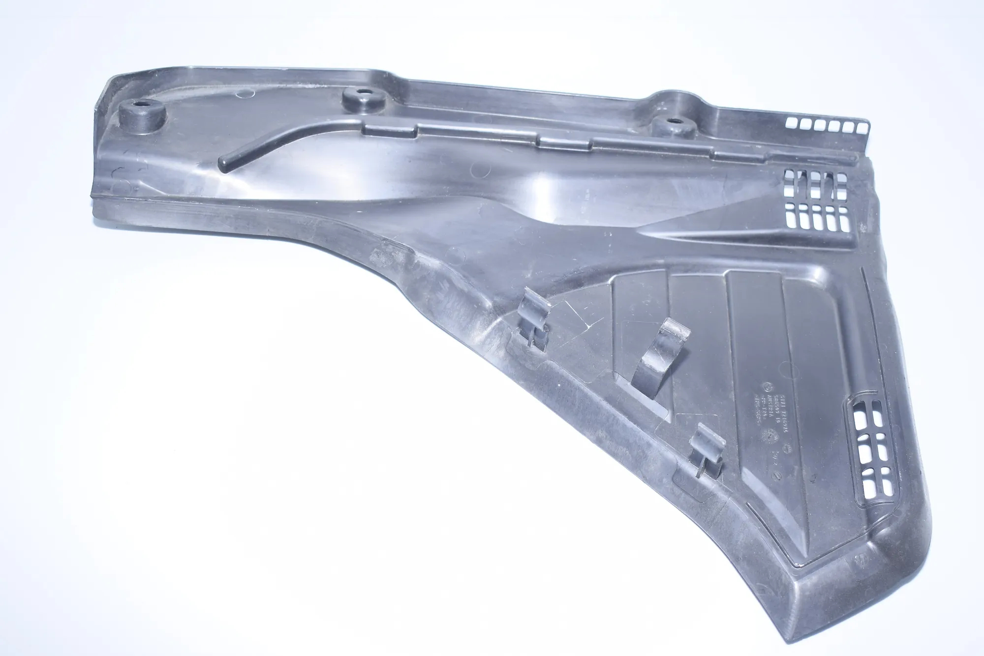 Front Wiper Cowl Trim – OEM 7216974 · BMW 7 (F01, F02) 730 d 2010 – 2