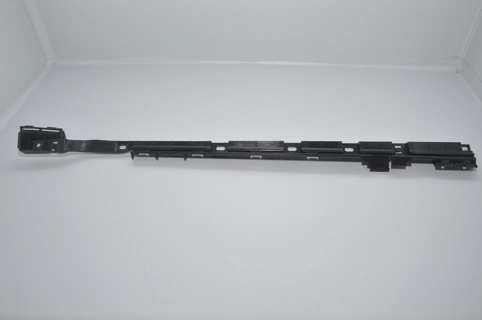 Other Body Parts – OEM 7187106 · BMW 7 (F01, F02) 730 d 2010 – 2