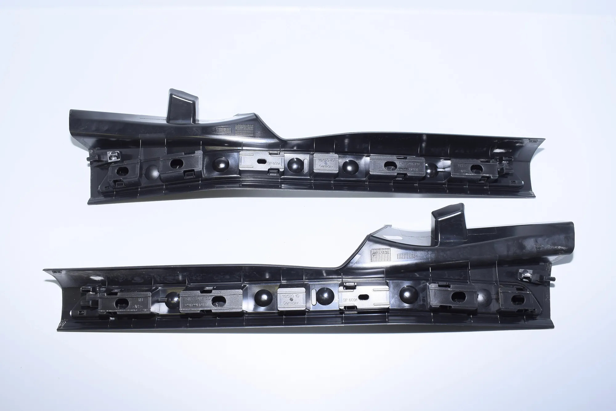 Other Interior Parts – OEM 9114129 · BMW 7 (F01, F02) 730 d 2010 – 6
