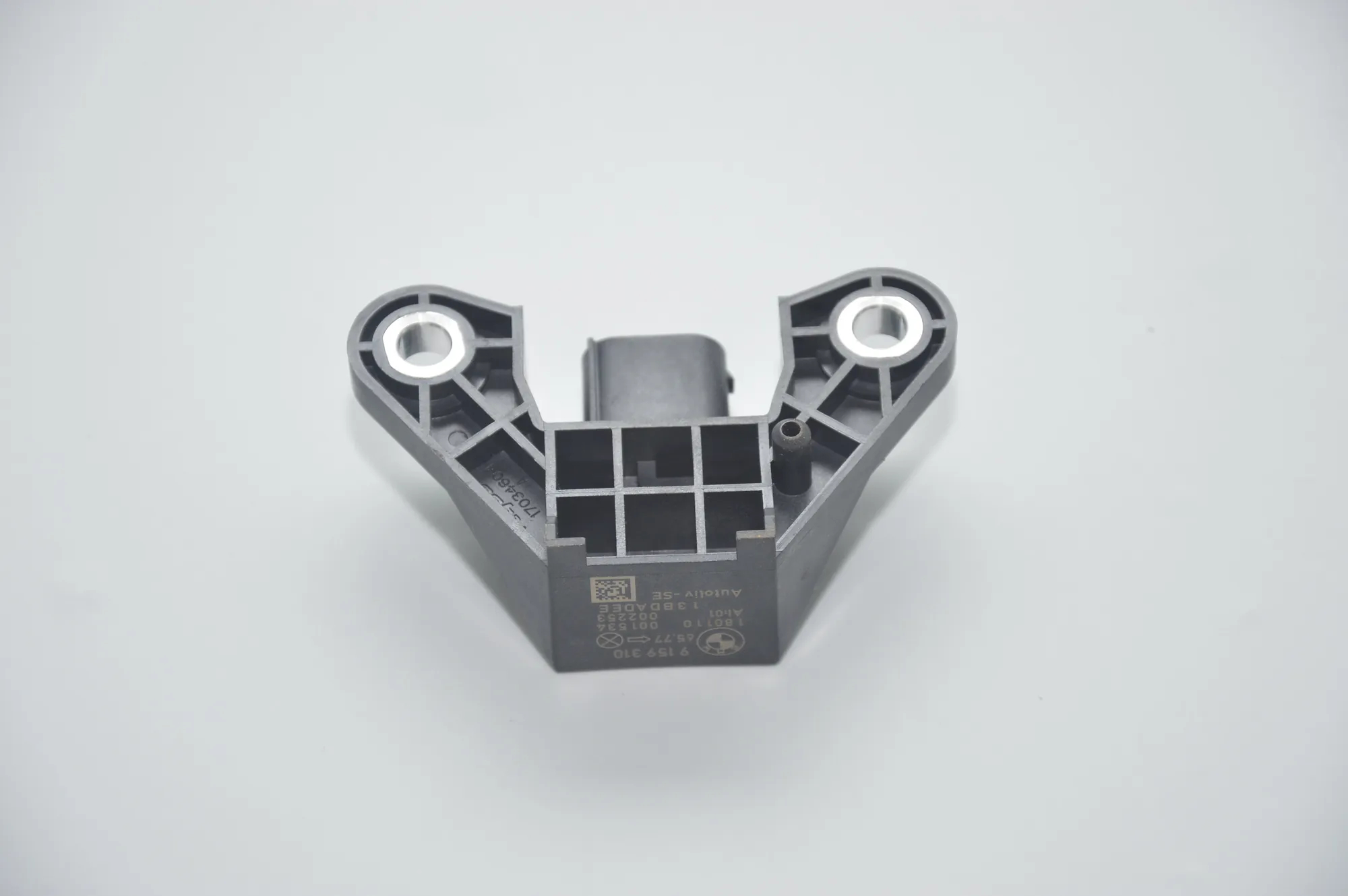 Front Left Impact Sensor – OEM 9159310 · BMW 7 (F01, F02) 730 d 2010 – 4