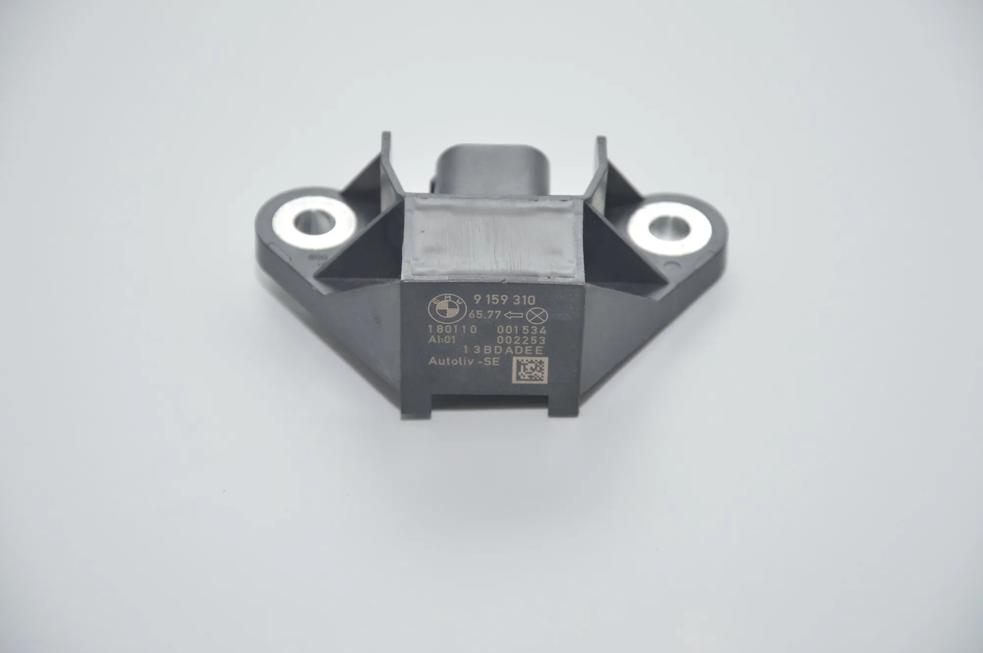 Front Left Impact Sensor – OEM 9159310 · BMW 7 (F01, F02) 730 d 2010 – 5