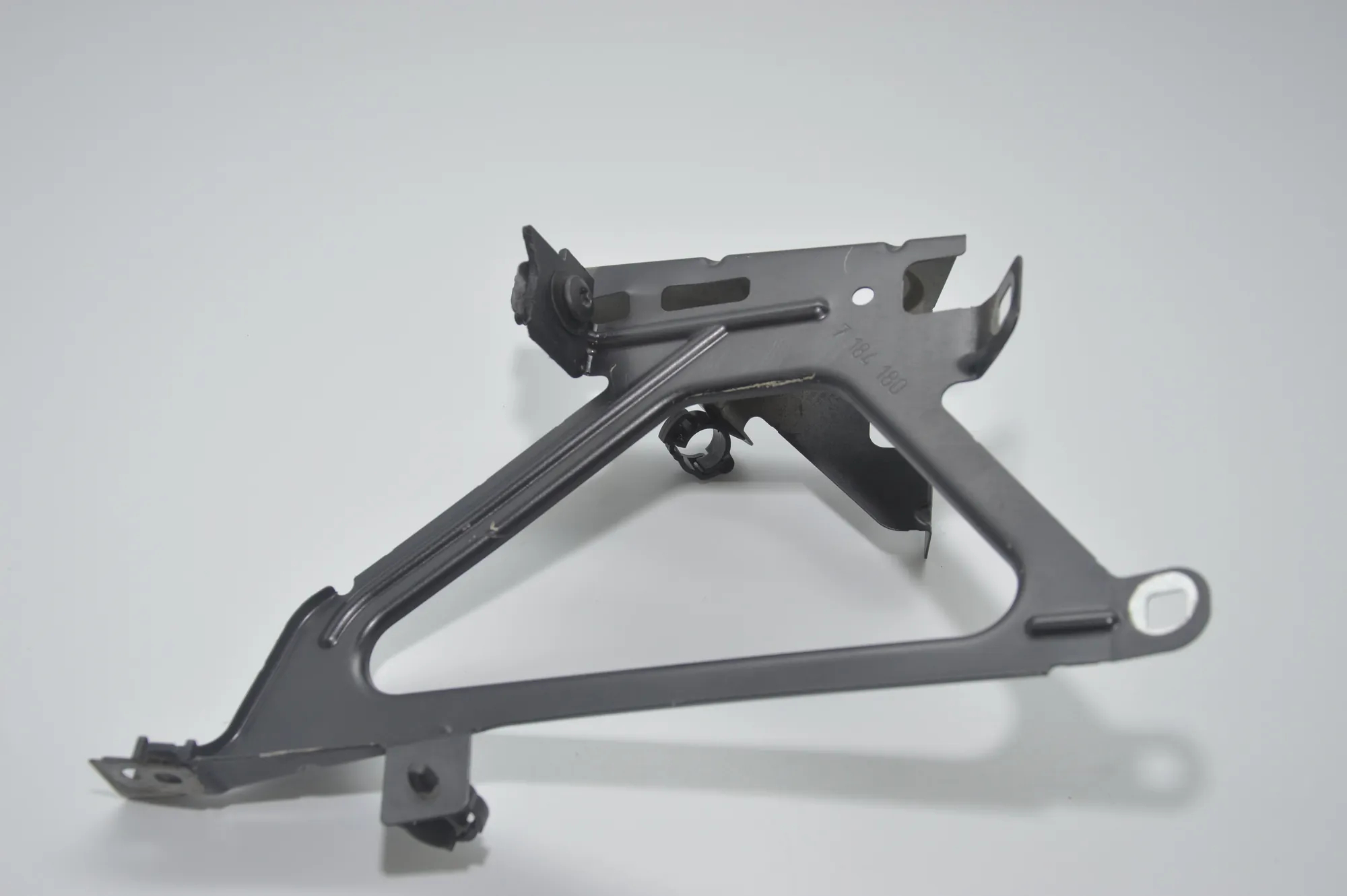 Other Body Parts – OEM 7184180 · BMW 7 (F01, F02) 730 d 2010 – 3