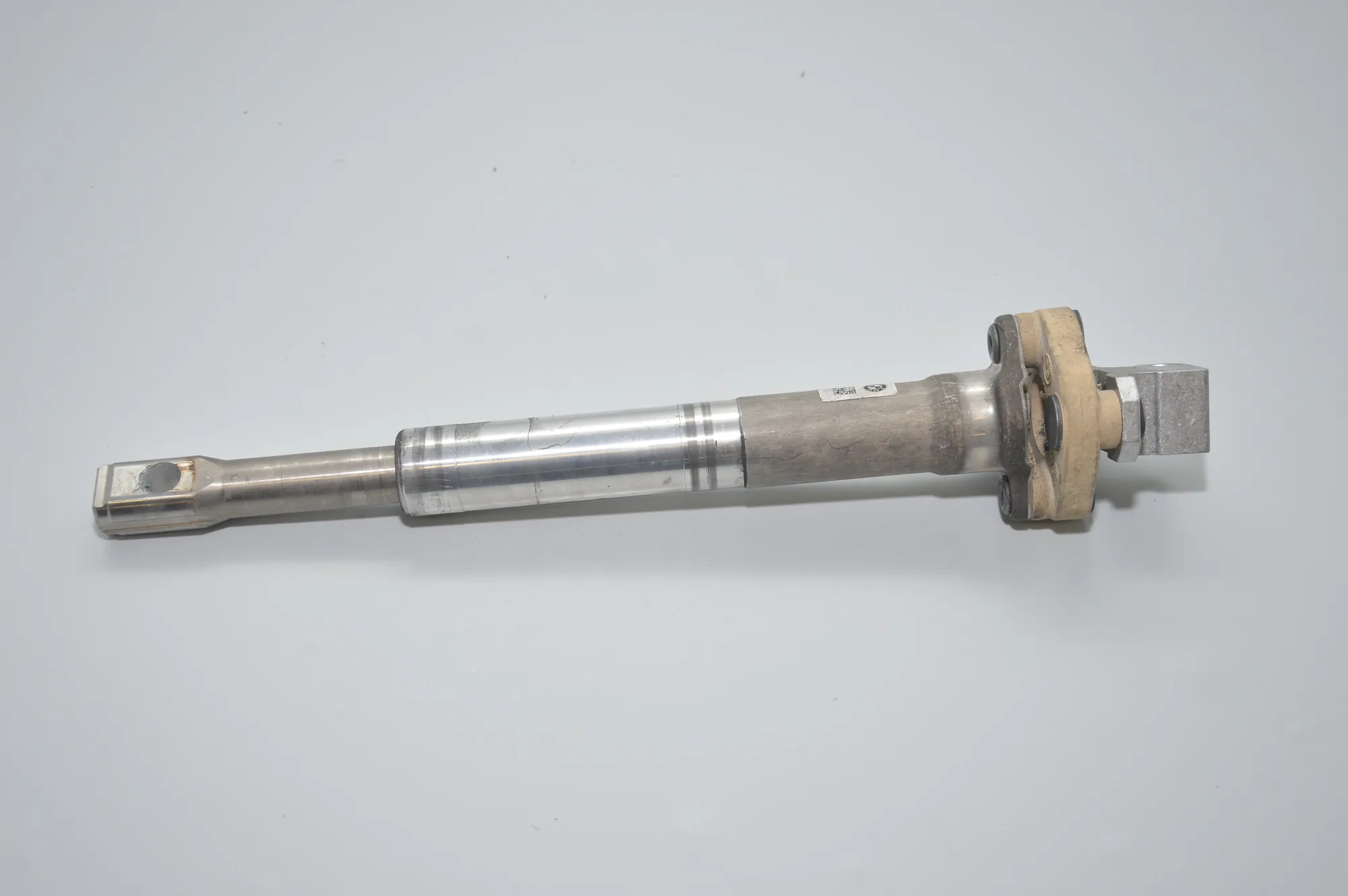 Steering Column Shaft Joint – OEM 6789859 · BMW 7 (F01, F02) 730 d 2010 – 4