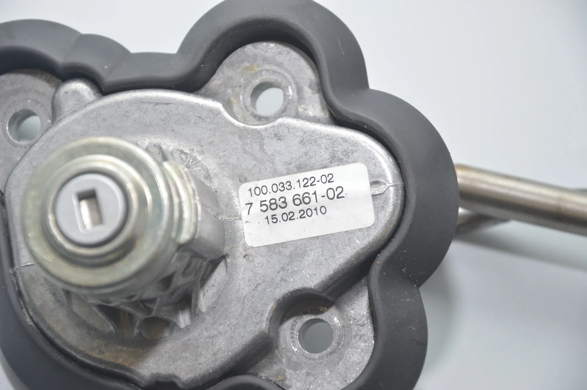 Other Body Parts – OEM 7583661 · BMW 7 (F01, F02) 730 d 2010 – 4