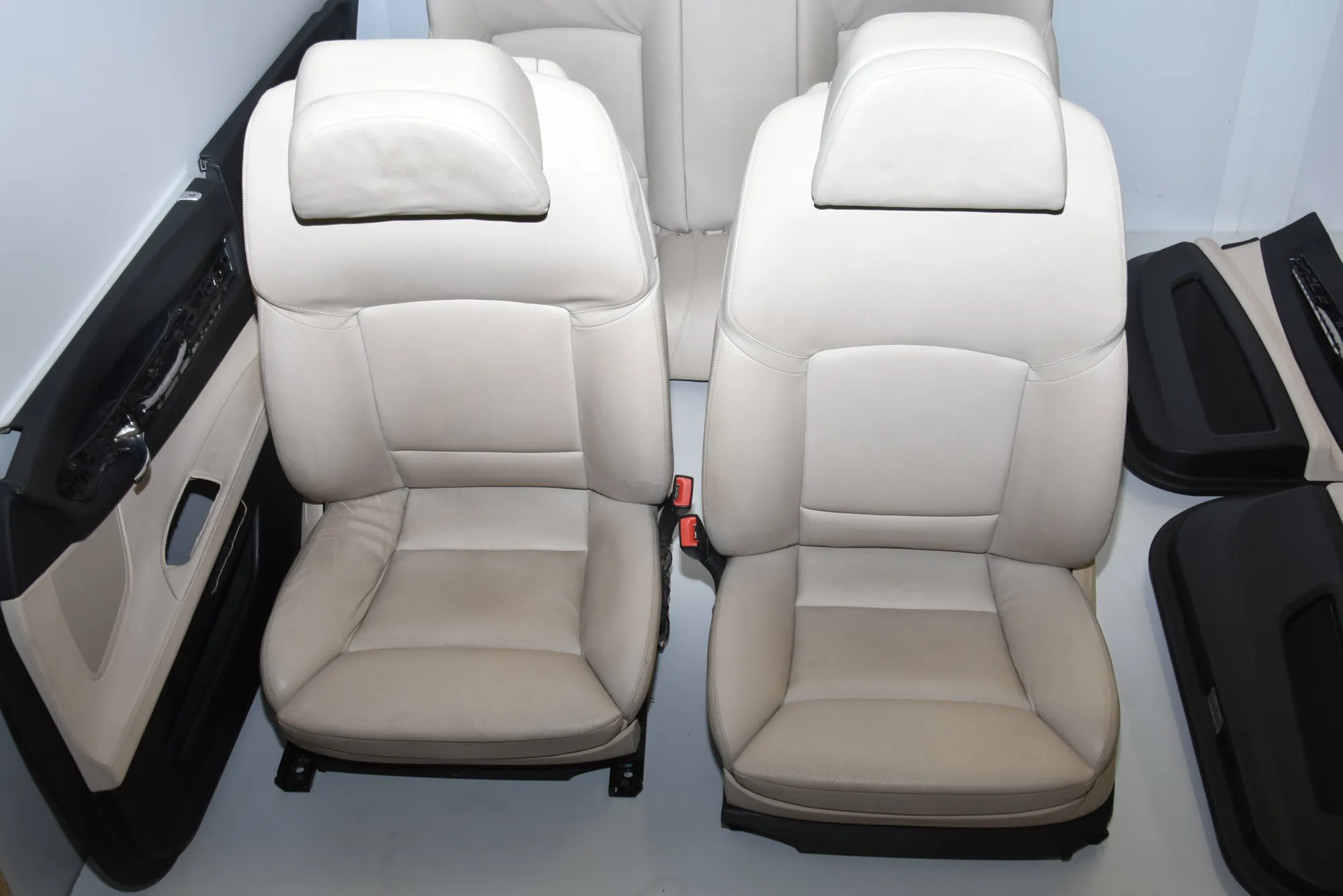 Seats – OEM NA · BMW 7 (F01, F02) 730 d 2010 – 11