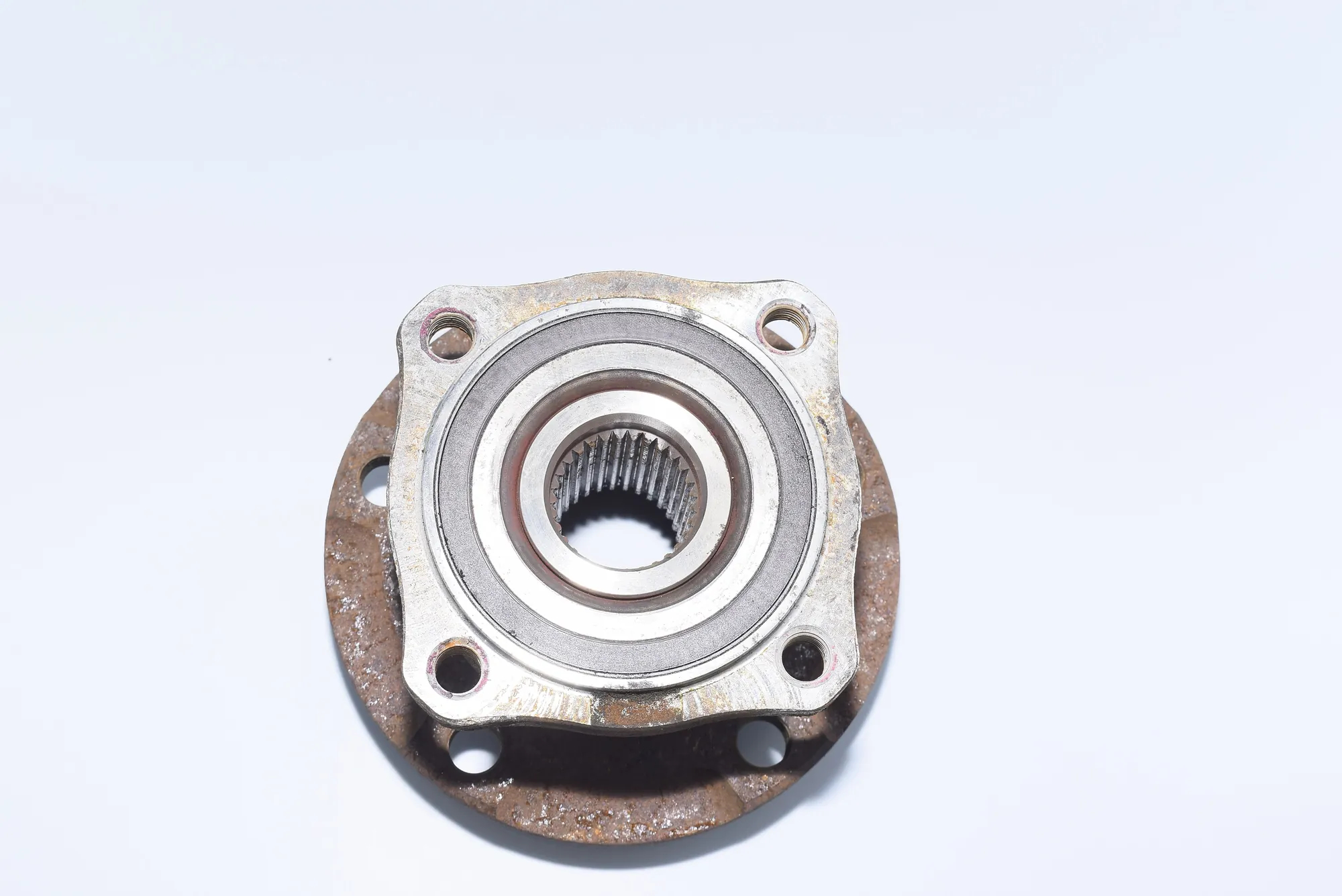 Rear Left Wheel Bearing – OEM NA · BMW 7 (F01, F02) 730 d 2010