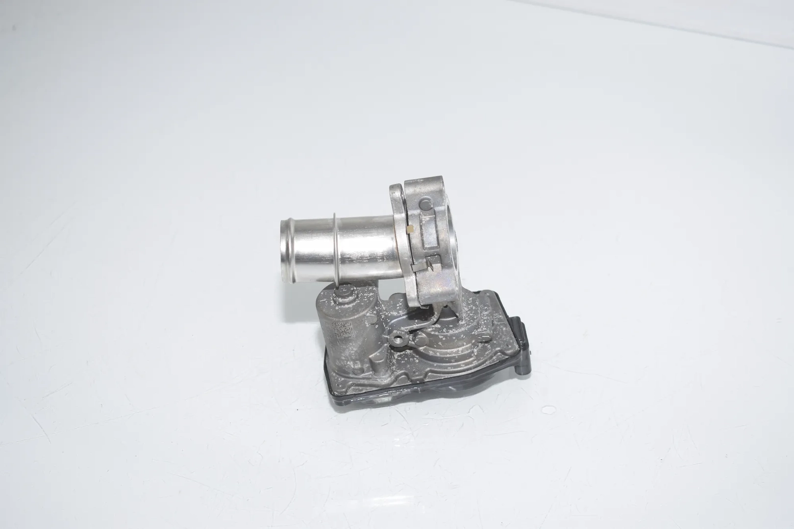 EGR Valve – OEM 8576810 · BMW 7 (G11, G12) 750 d, Ld xDrive 2016 – 3