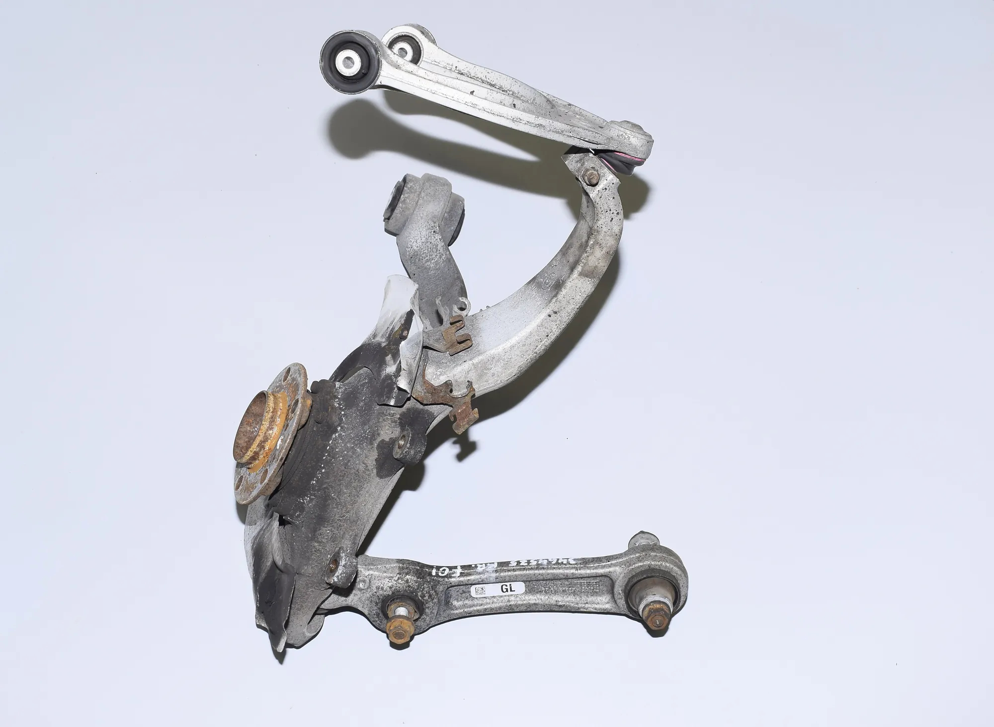 Front Left Wheel Hub – OEM NA · BMW 7 (F01, F02) 730 d 2010 – 3