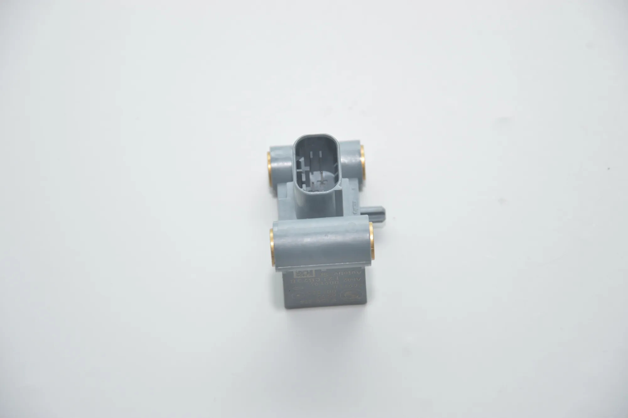 Front Left Impact Sensor – OEM 9159314 · BMW 7 (F01, F02) 730 d 2010 – 3
