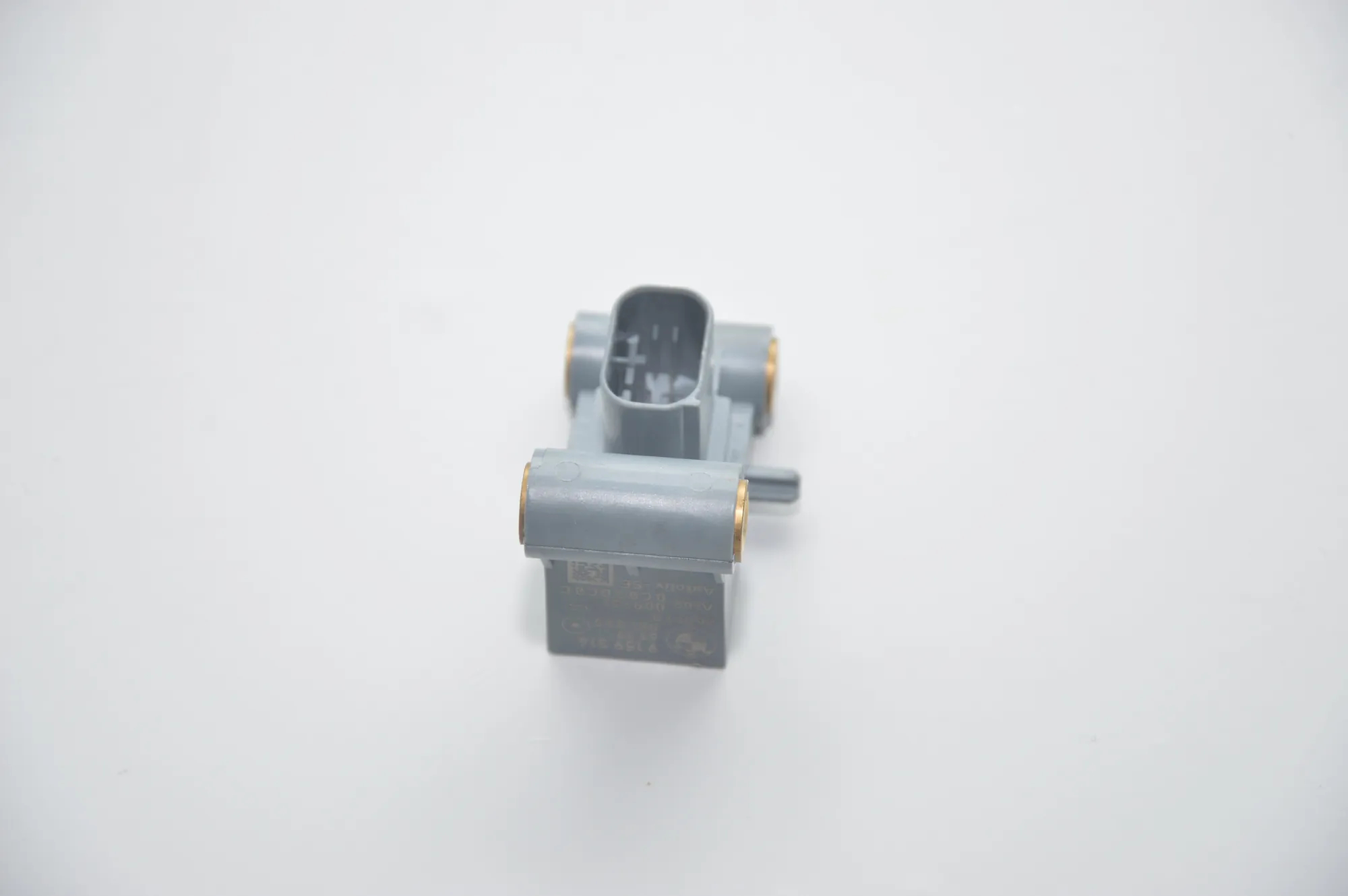 Front Right Impact Sensor – OEM 9159314 · BMW 7 (F01, F02) 730 d 2010 – 3
