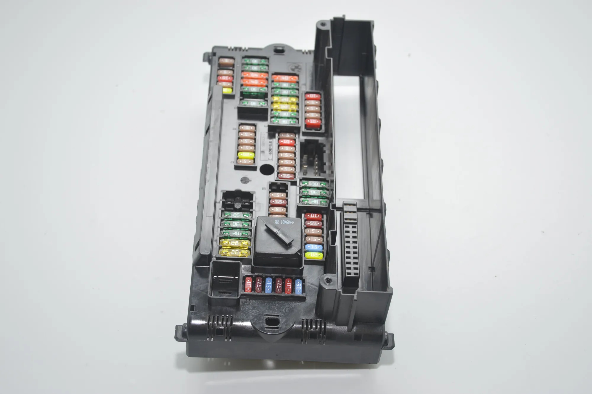 Fuse Box – OEM 9210861 · BMW 7 (F01, F02) 730 d 2010 – 4
