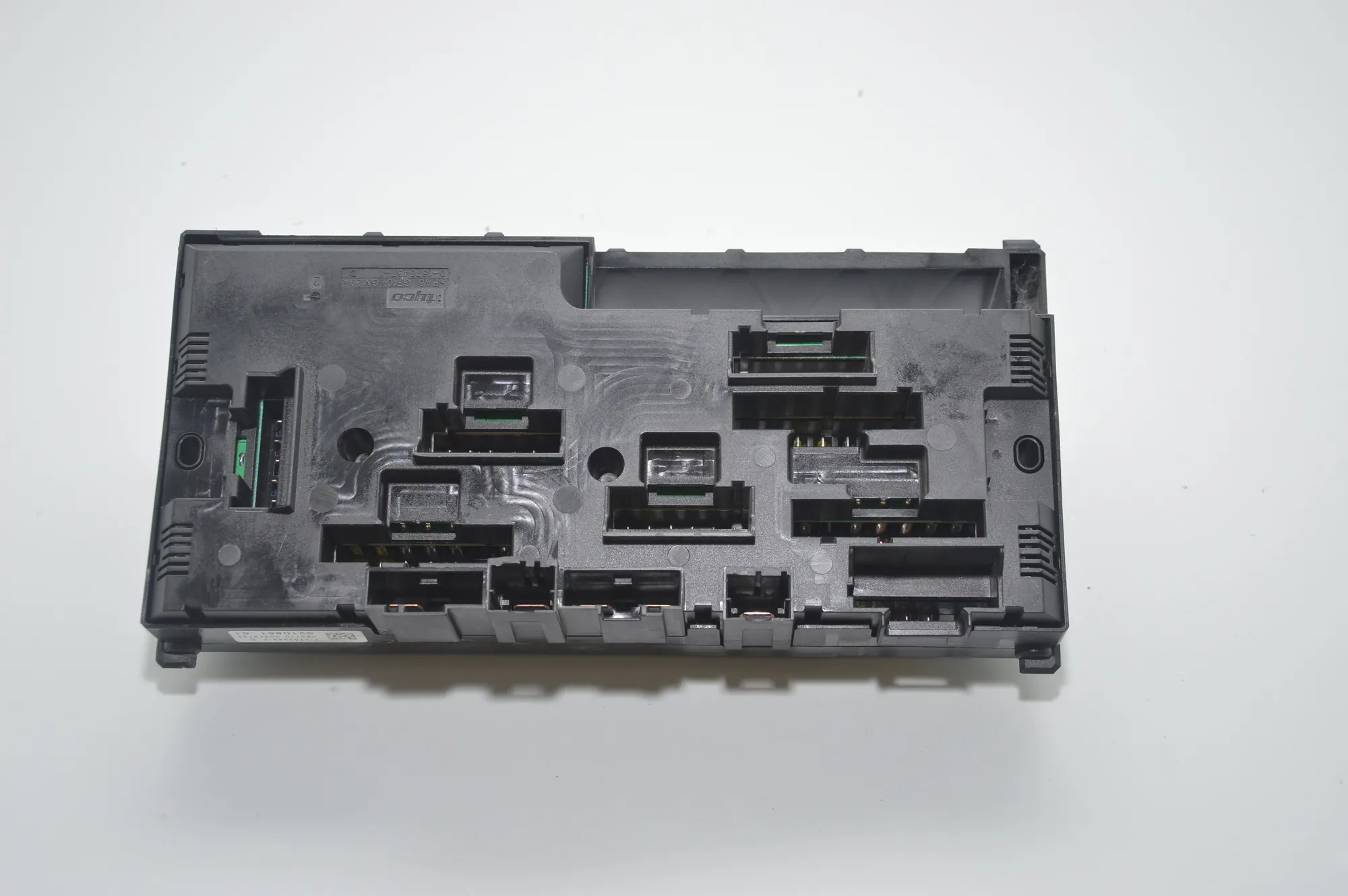 Fuse Box – OEM 9210861 · BMW 7 (F01, F02) 730 d 2010 – 5
