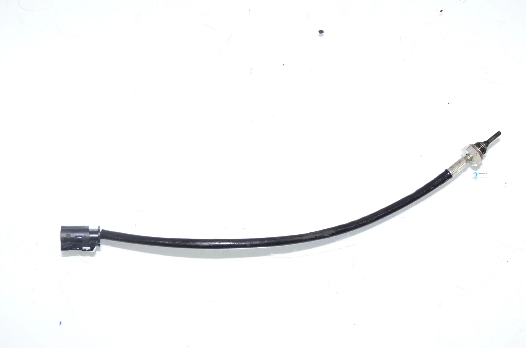 Temperature Sensor – OEM 8589664 · BMW 7 (G11, G12) 750 d, Ld xDrive 2016 – 3