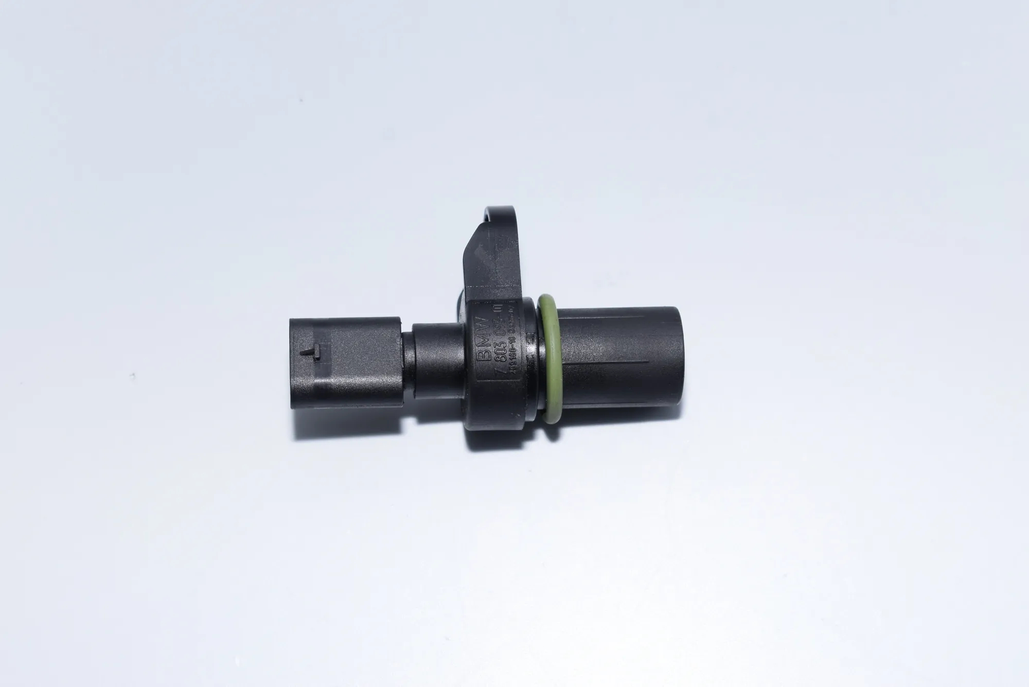 Camshaft Position Sensor – OEM 7803093 · BMW 7 (F01, F02) 730 d 2010 – 2
