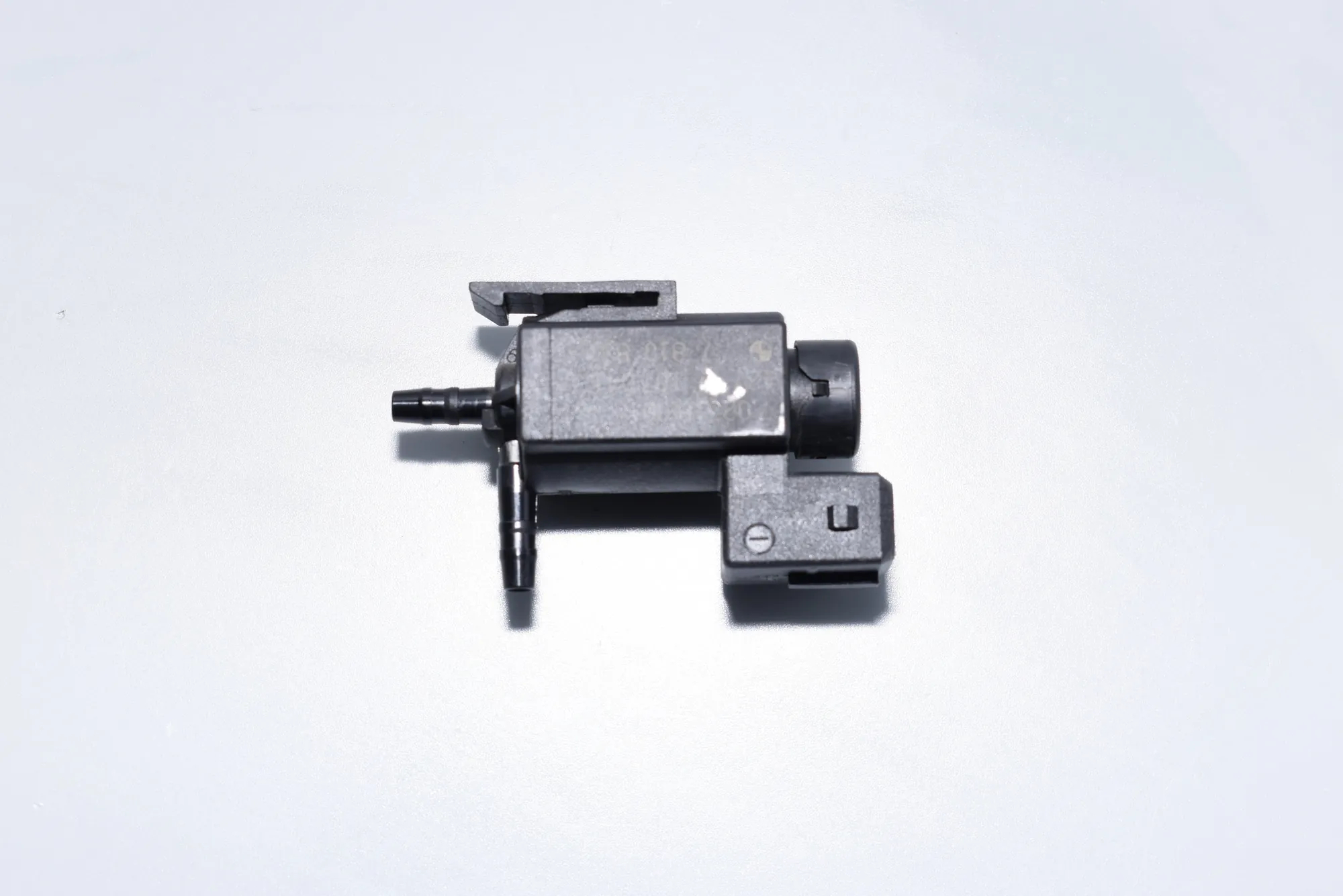 Solenoid Valve – OEM 7810831 · BMW 7 (F01, F02) 730 d 2010 – 2