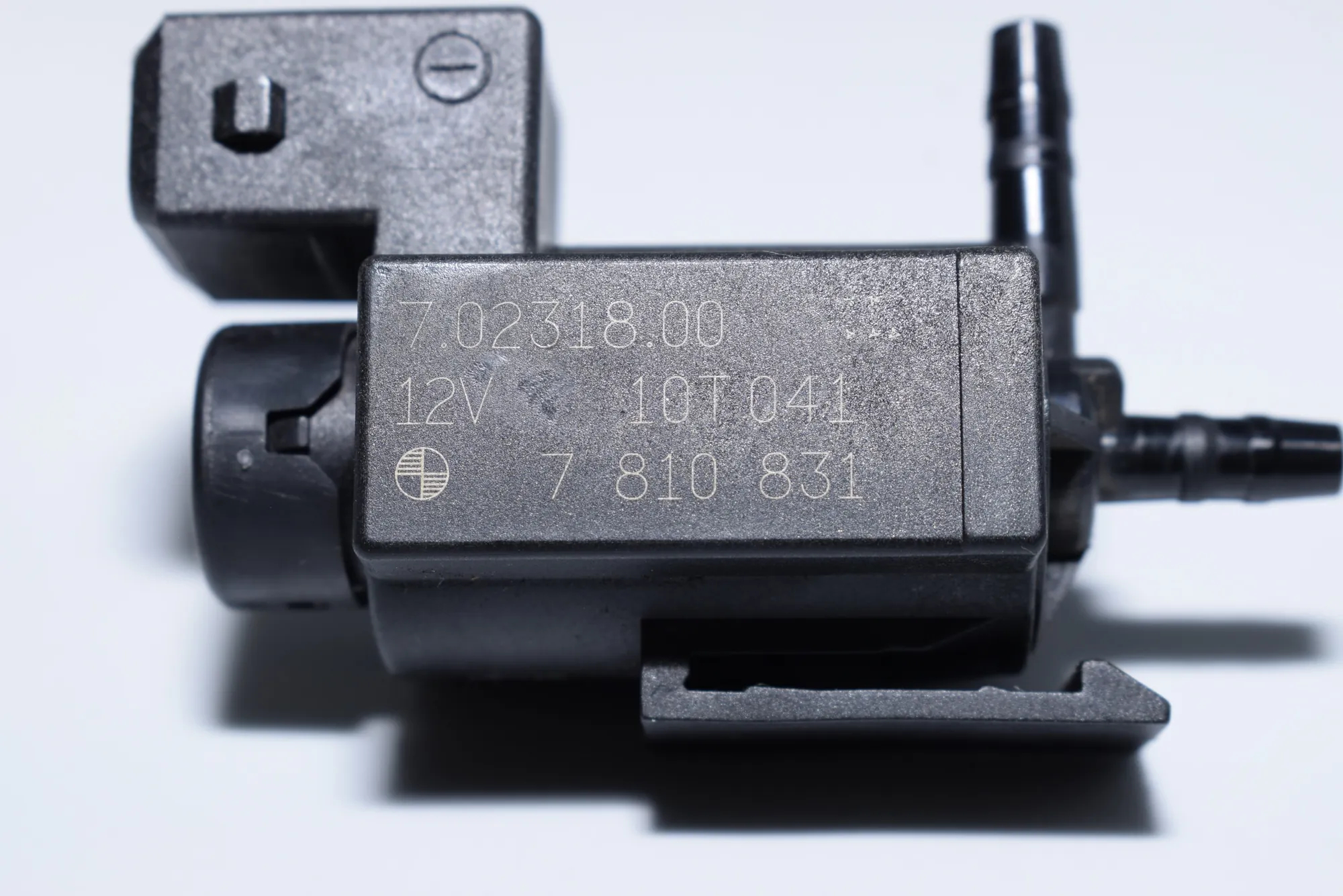 Solenoid Valve – OEM 7810831 · BMW 7 (F01, F02) 730 d 2010 – 6