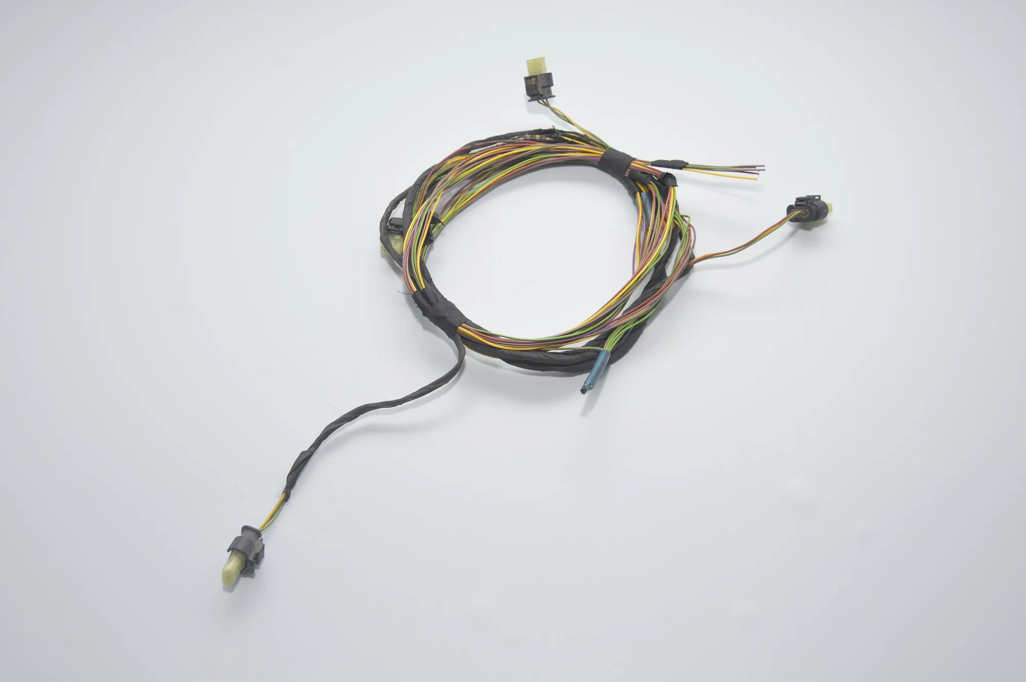 Rear Parking Sensor Wiring Loom – OEM NA · BMW 7 (F01, F02) 730 d 2010 – 3