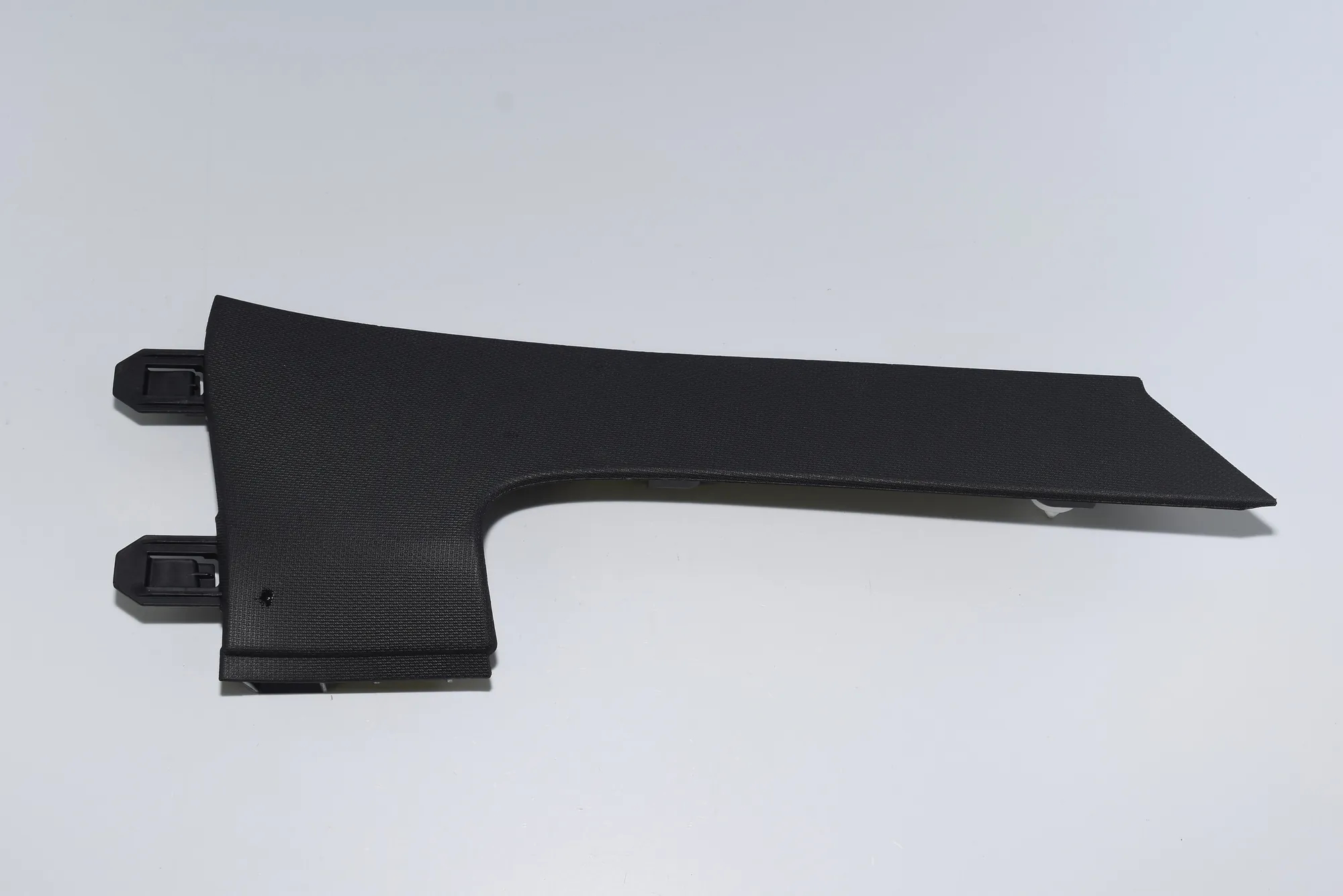 Rear Left Pillar Trim – OEM 7311222 · BMW 4 Gran Coupe (F36) BMW 4 Gran Coupe (F36) 2018