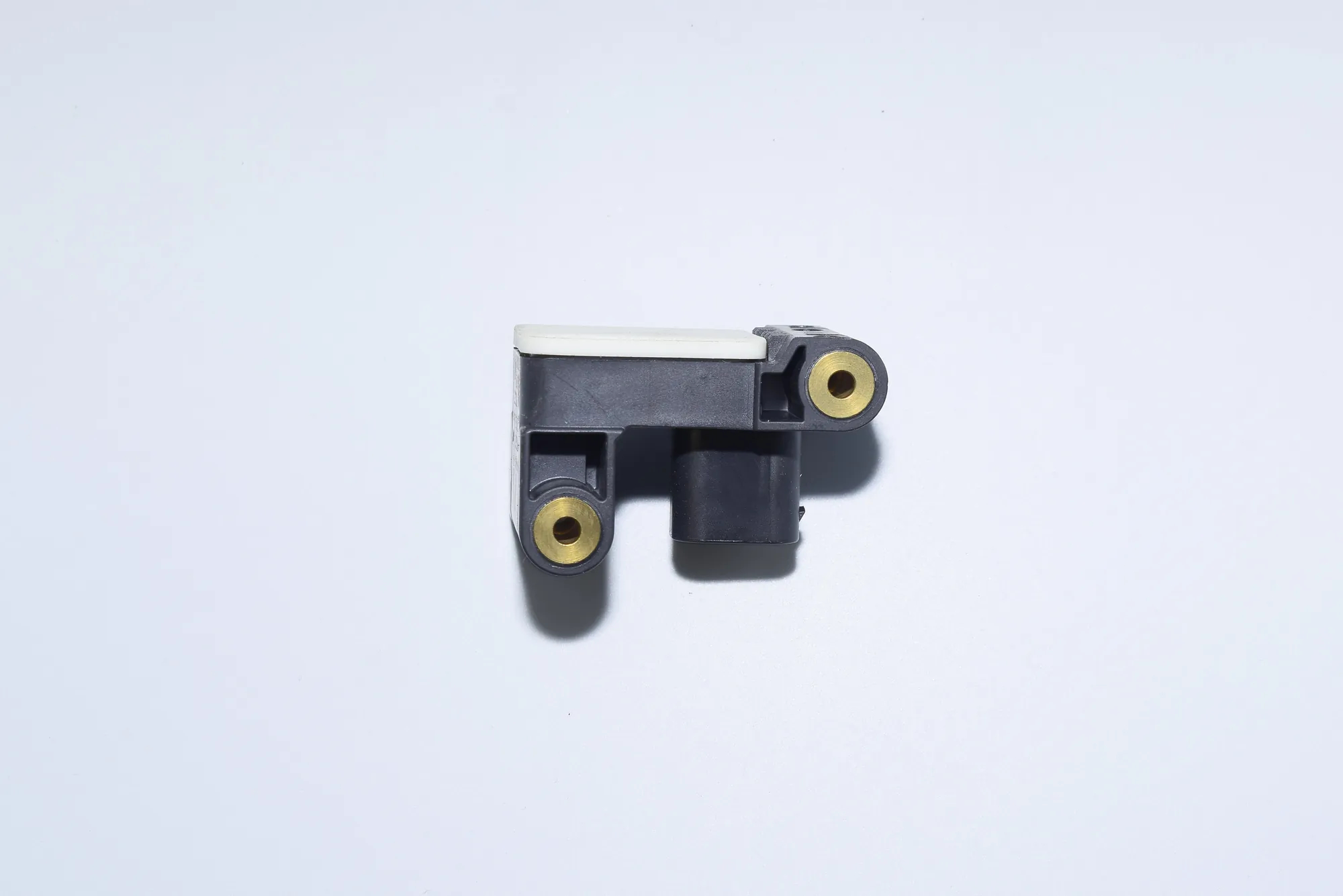 Front Left Impact Sensor – OEM 6911003 · BMW 1 (E81) 118 d 2009 – 3