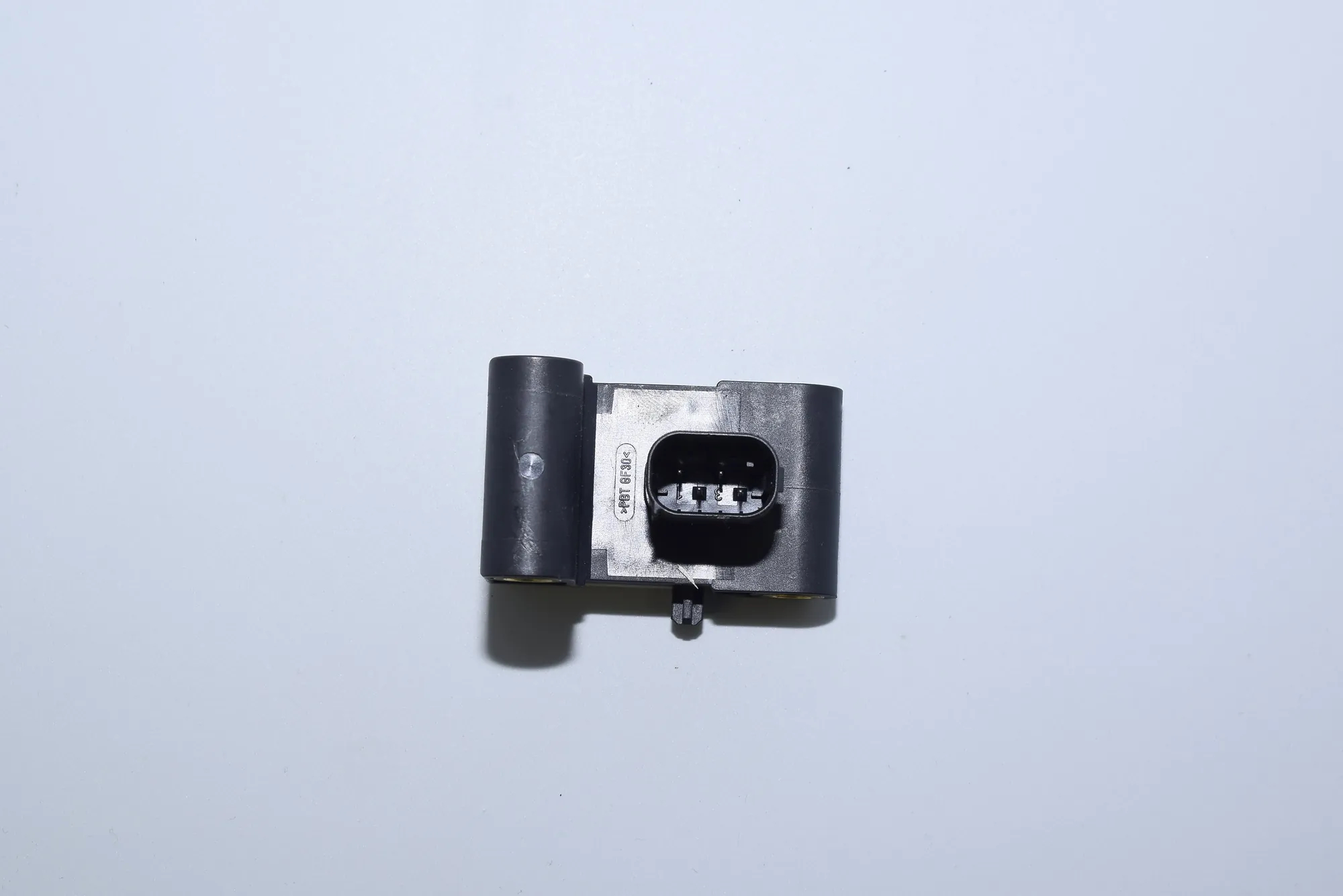 Front Left Impact Sensor – OEM 6911003 · BMW 1 (E81) 118 d 2009 – 2
