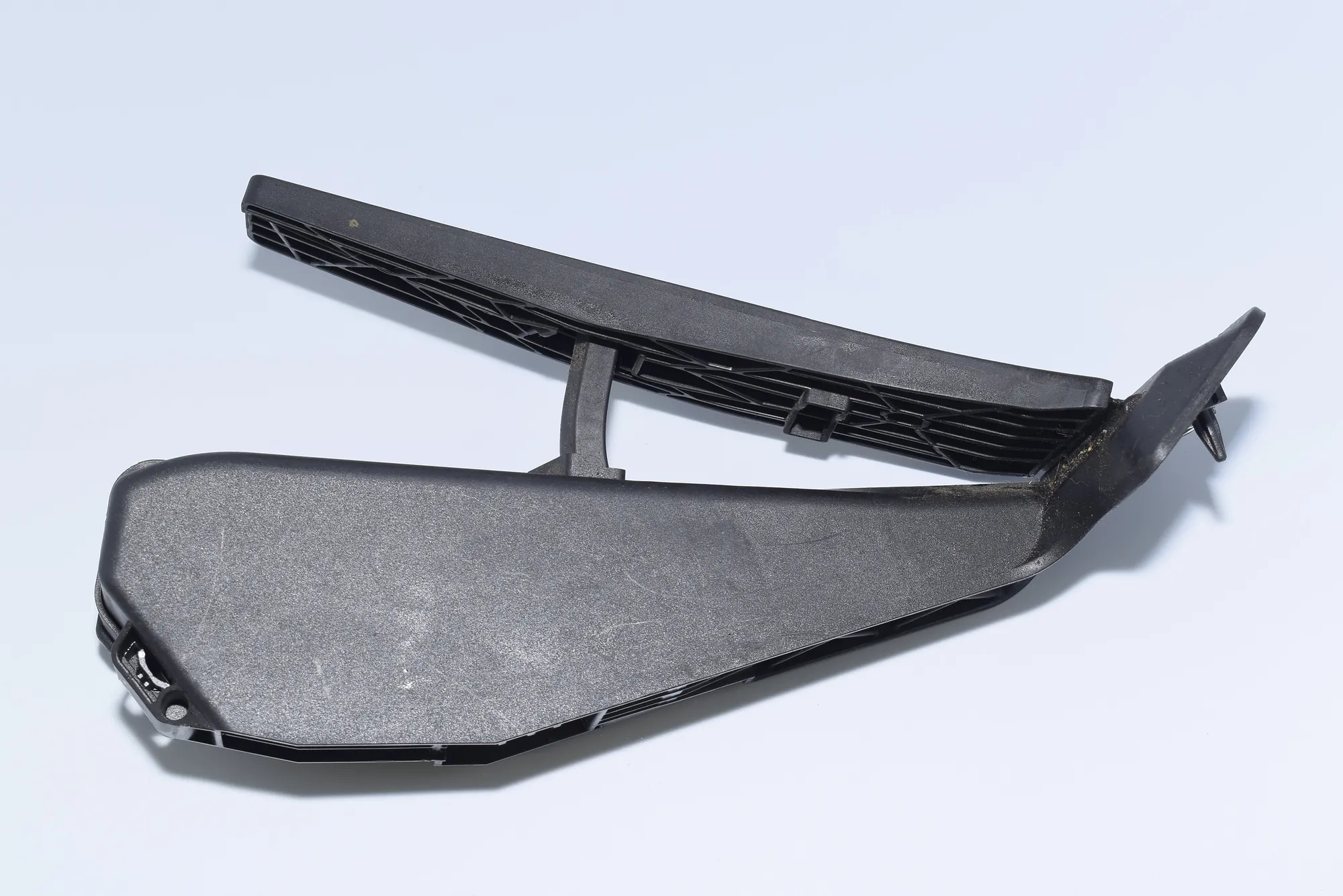 Throttle Pedal – OEM 6786589 · BMW 1 (E81) 118 d 2009 – 2