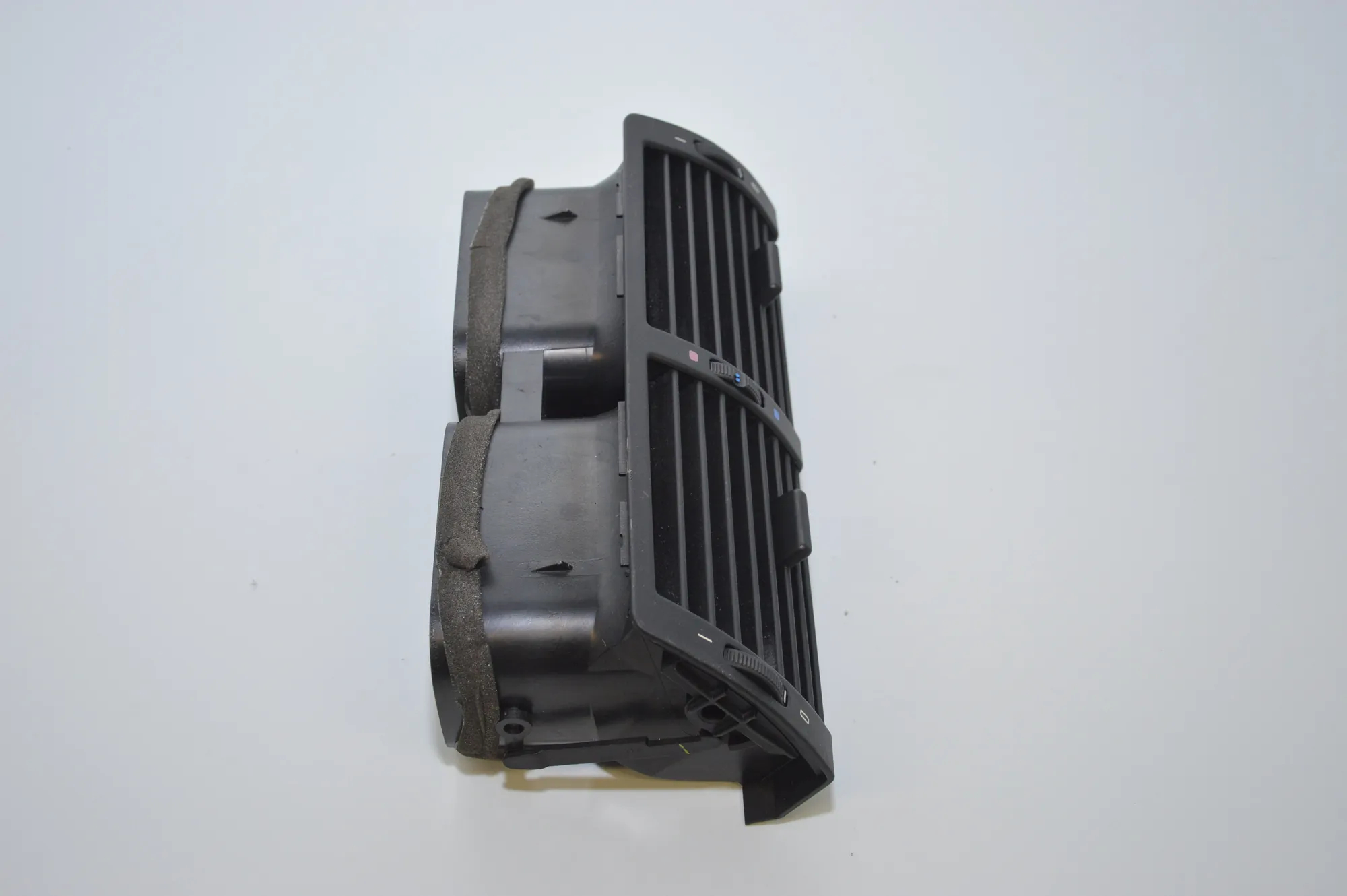 Dashboard Air Vents – OEM 8402221 · BMW X5 (E53) 3.0 d 2005 – 2