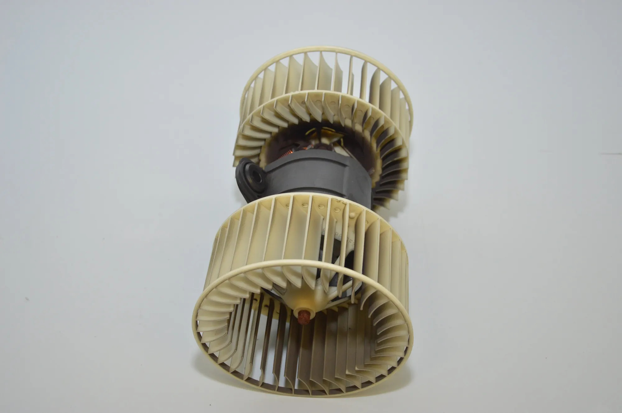 Heater Blower Fan – OEM 8385558 · BMW X5 (E53) 3.0 d 2005 – 3