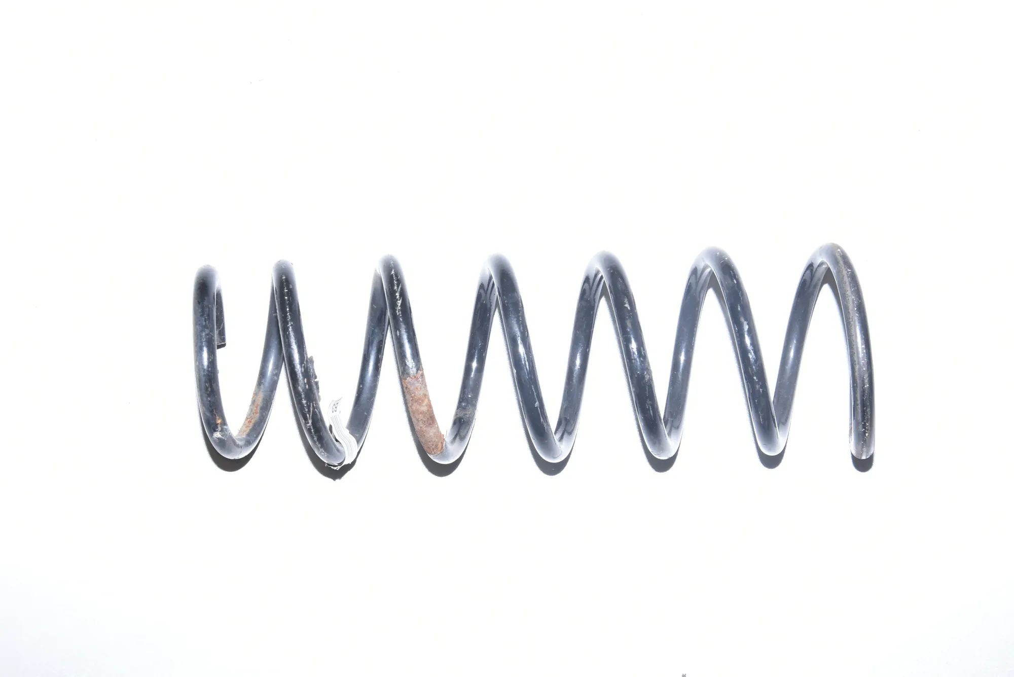 Rear Left Coil Spring – OEM NA · BMW 5 (E60) BMW 5 (E60) 2005