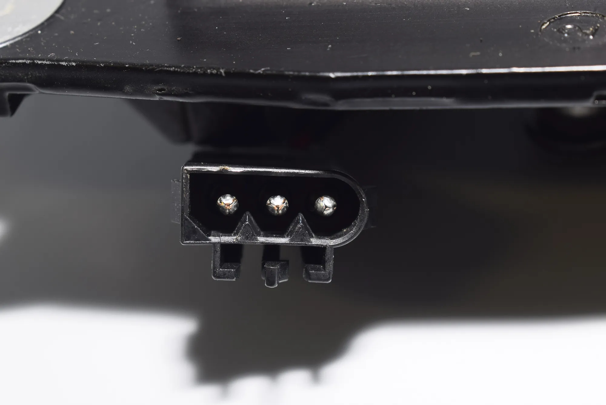 Tailgate Boot Lock – OEM 8362371 · BMW 5 Touring (E39) 530 d 2001 – 5