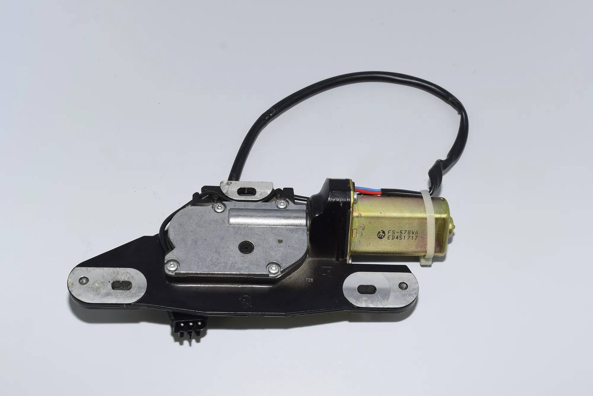 Tailgate Boot Lock – OEM 8362371 · BMW 5 Touring (E39) 530 d 2001 – 3