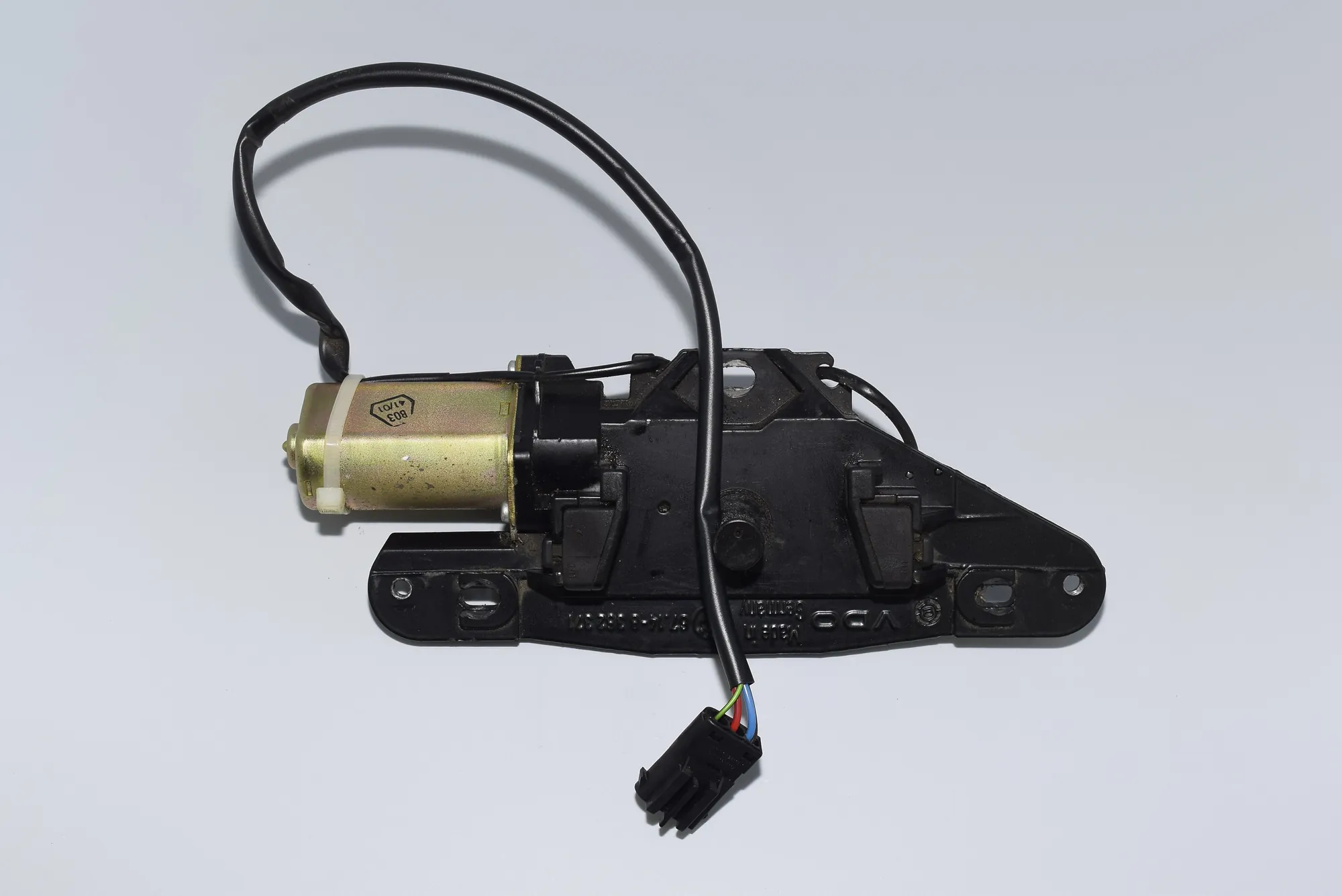 Tailgate Boot Lock – OEM 8362371 · BMW 5 Touring (E39) 530 d 2001 – 2