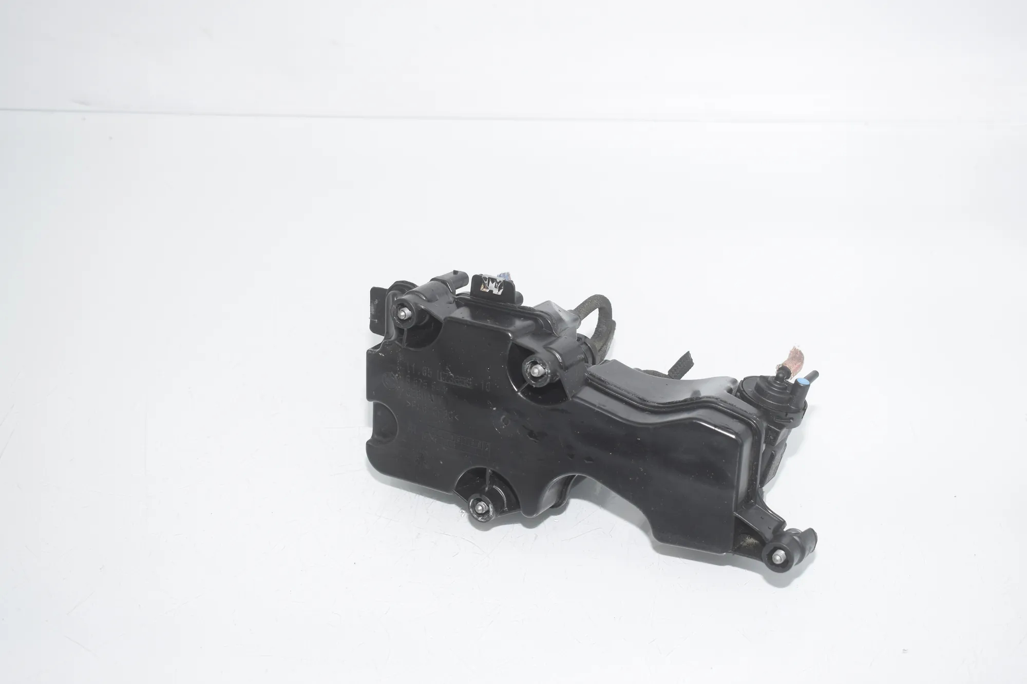 Vacuum Valve – OEM 8575944 · BMW 7 (G11, G12) 750 d, Ld xDrive 2016 – 3