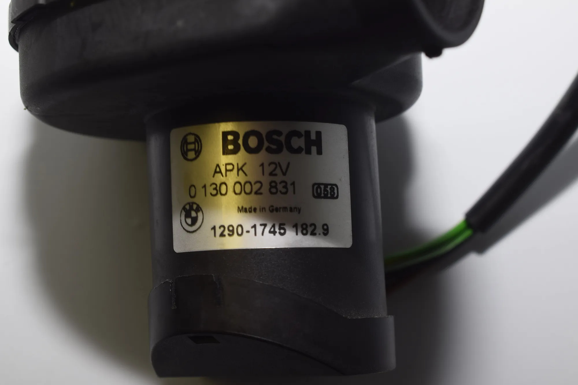 Other Control Units – OEM 0130002831 · BMW 5 Touring (E39) 530 d 2001 – 5
