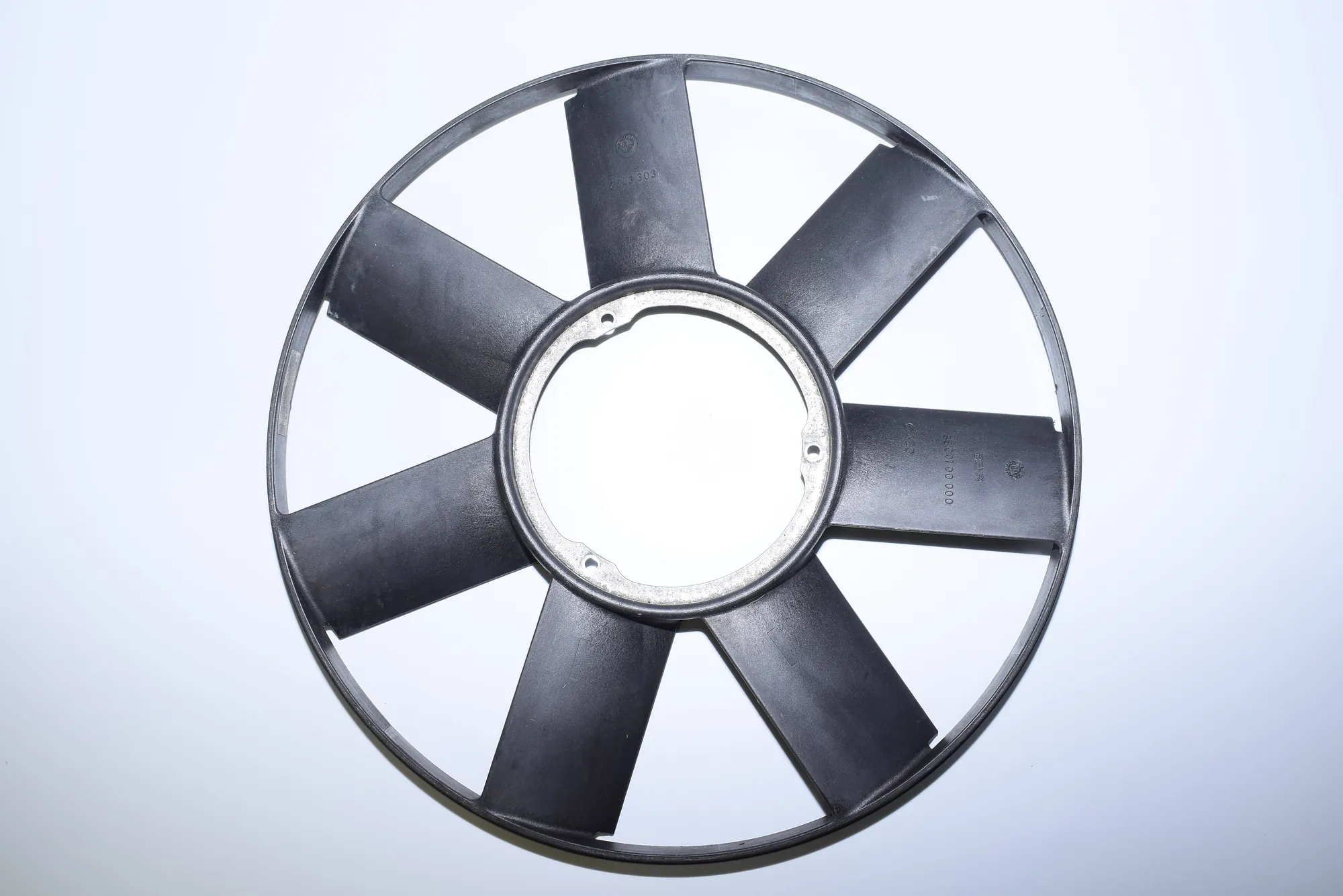 Fan Blade – OEM 2249215 · BMW 5 Touring (E39) 530 d 2001 – 2