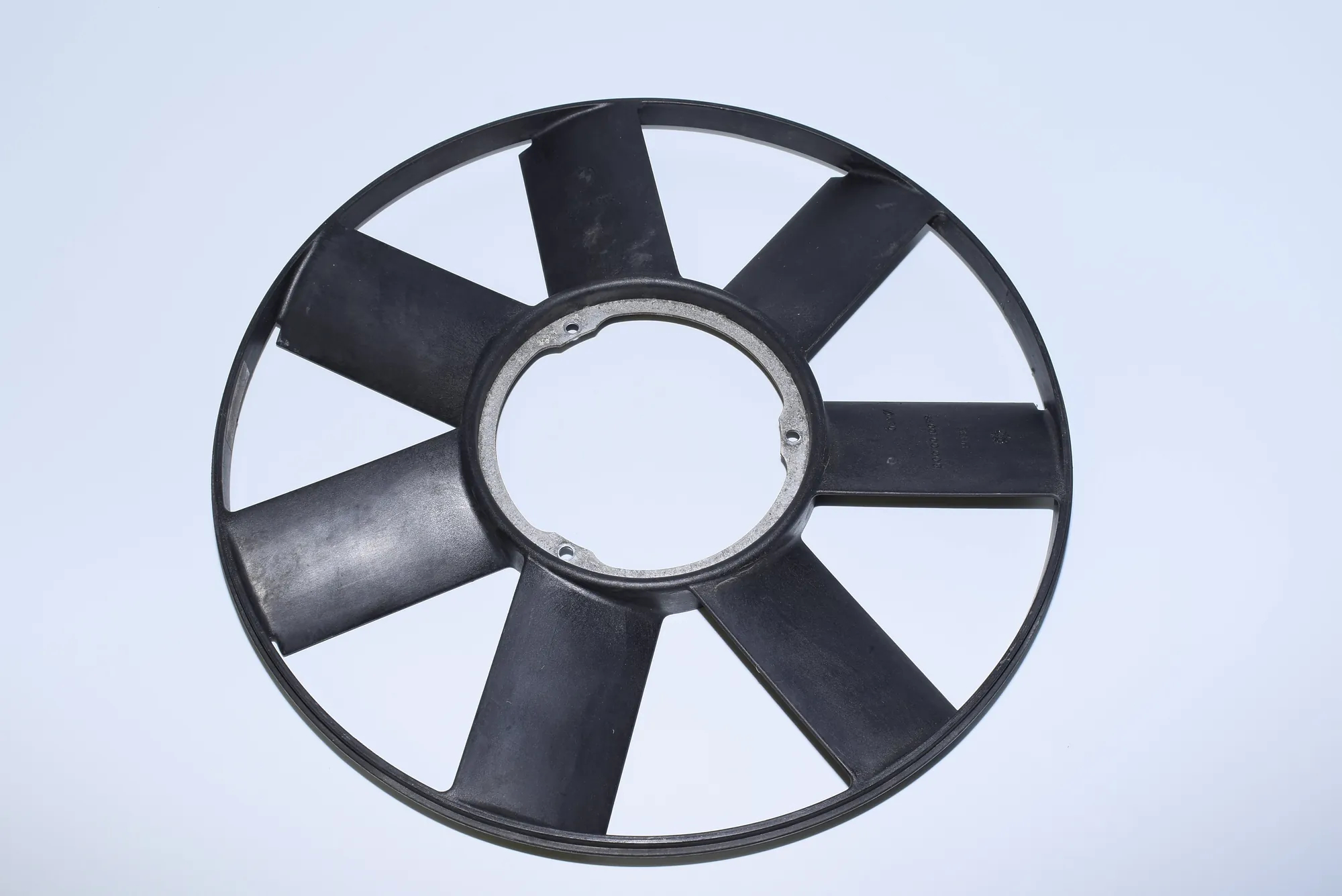 Fan Blade – OEM 2249215 · BMW 5 Touring (E39) 530 d 2001