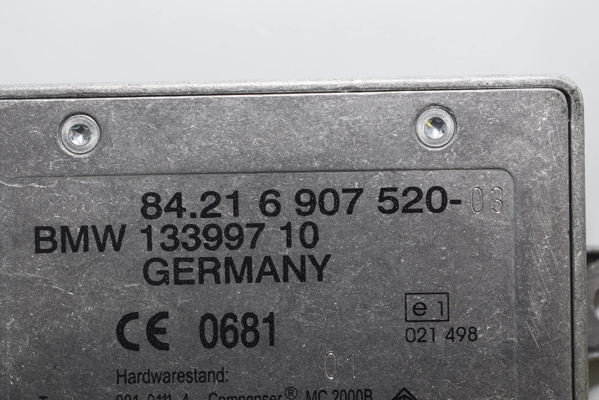 Other Control Units – OEM 6907520 · BMW X5 (E53) 4.6 is 2002 – 6
