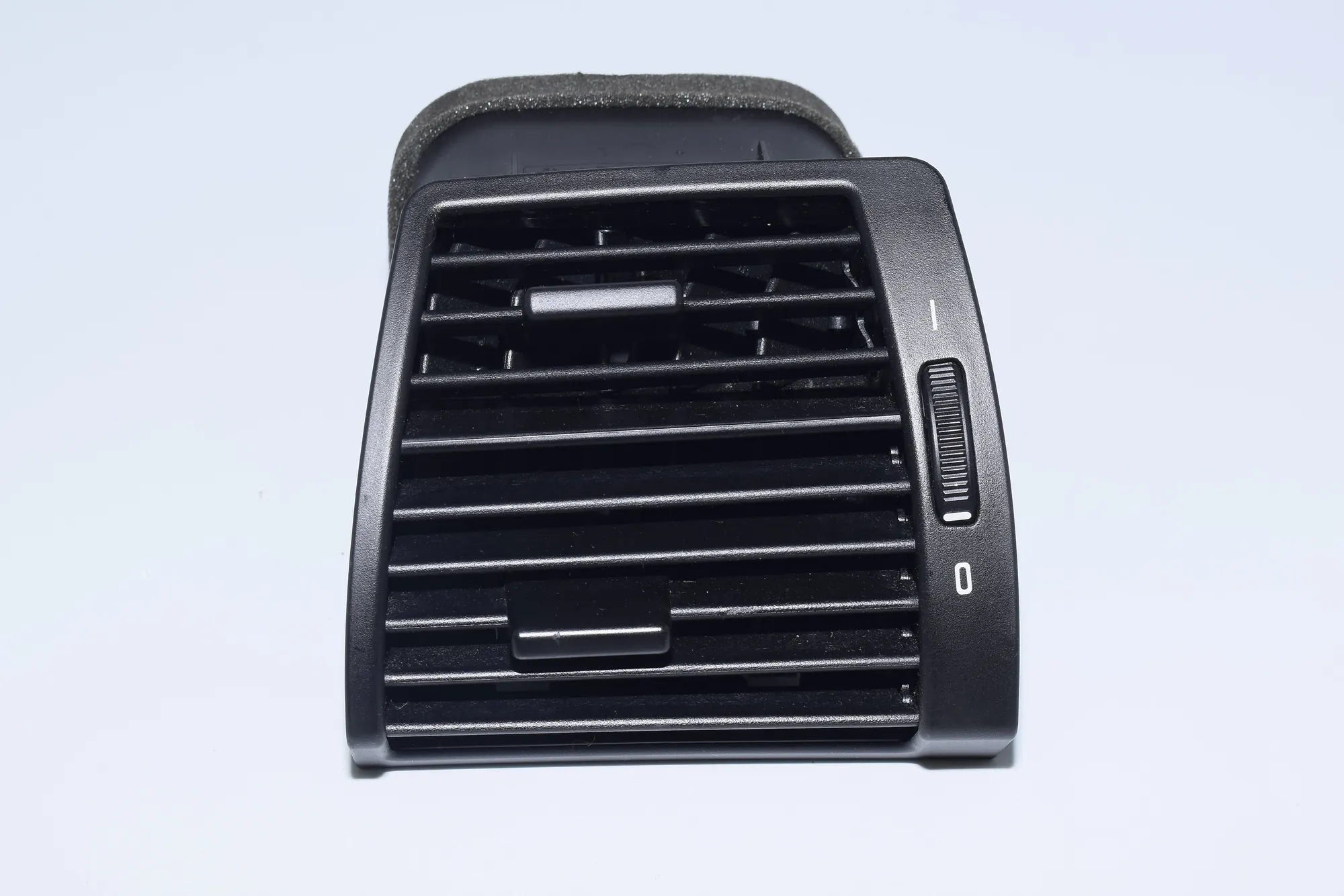 Dashboard Air Vents – OEM 8402215 · BMW X5 (E53) 4.6 is 2002 – 3