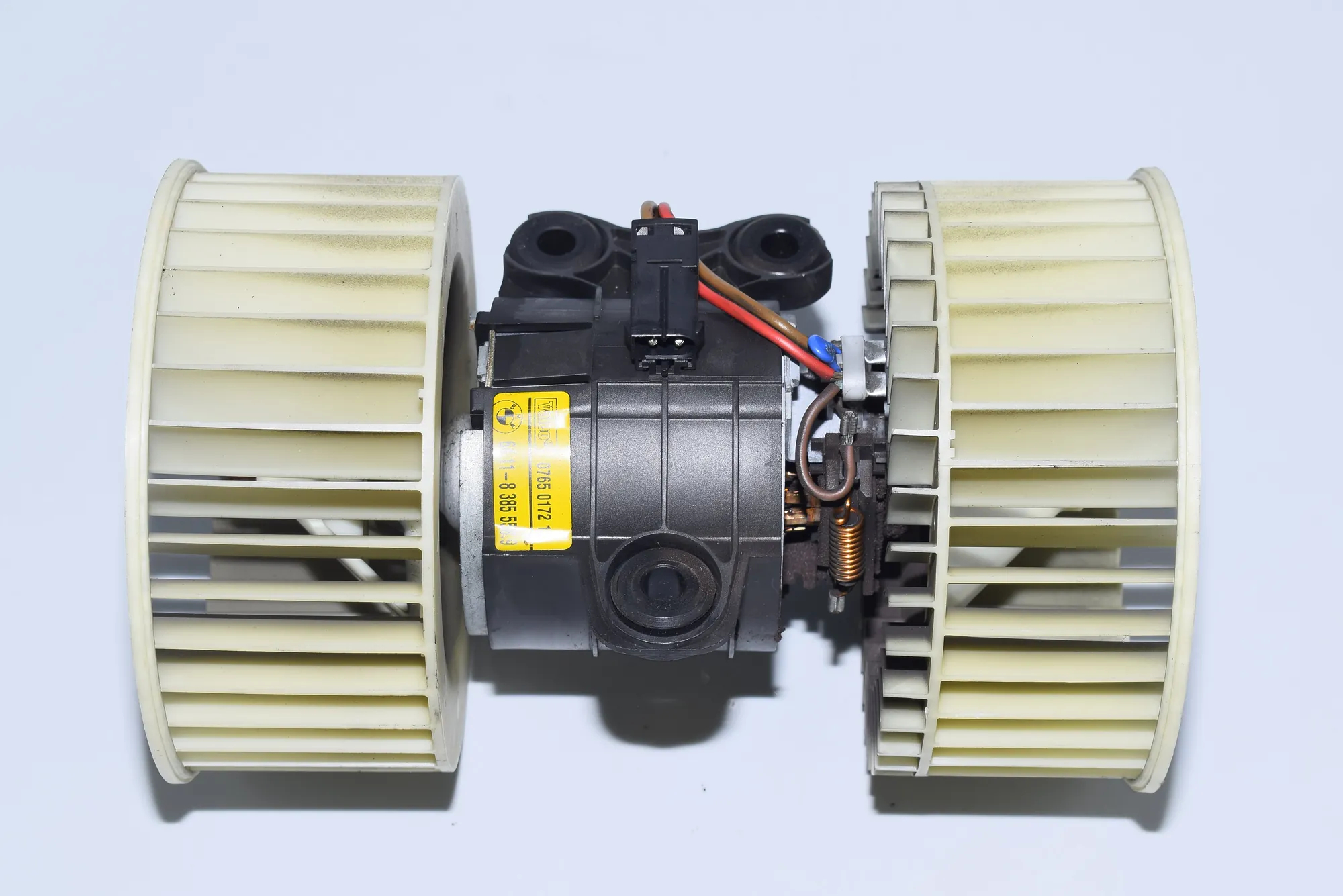 Heater Blower Fan – OEM 8385558 · BMW X5 (E53) 4.6 is 2002 – 3