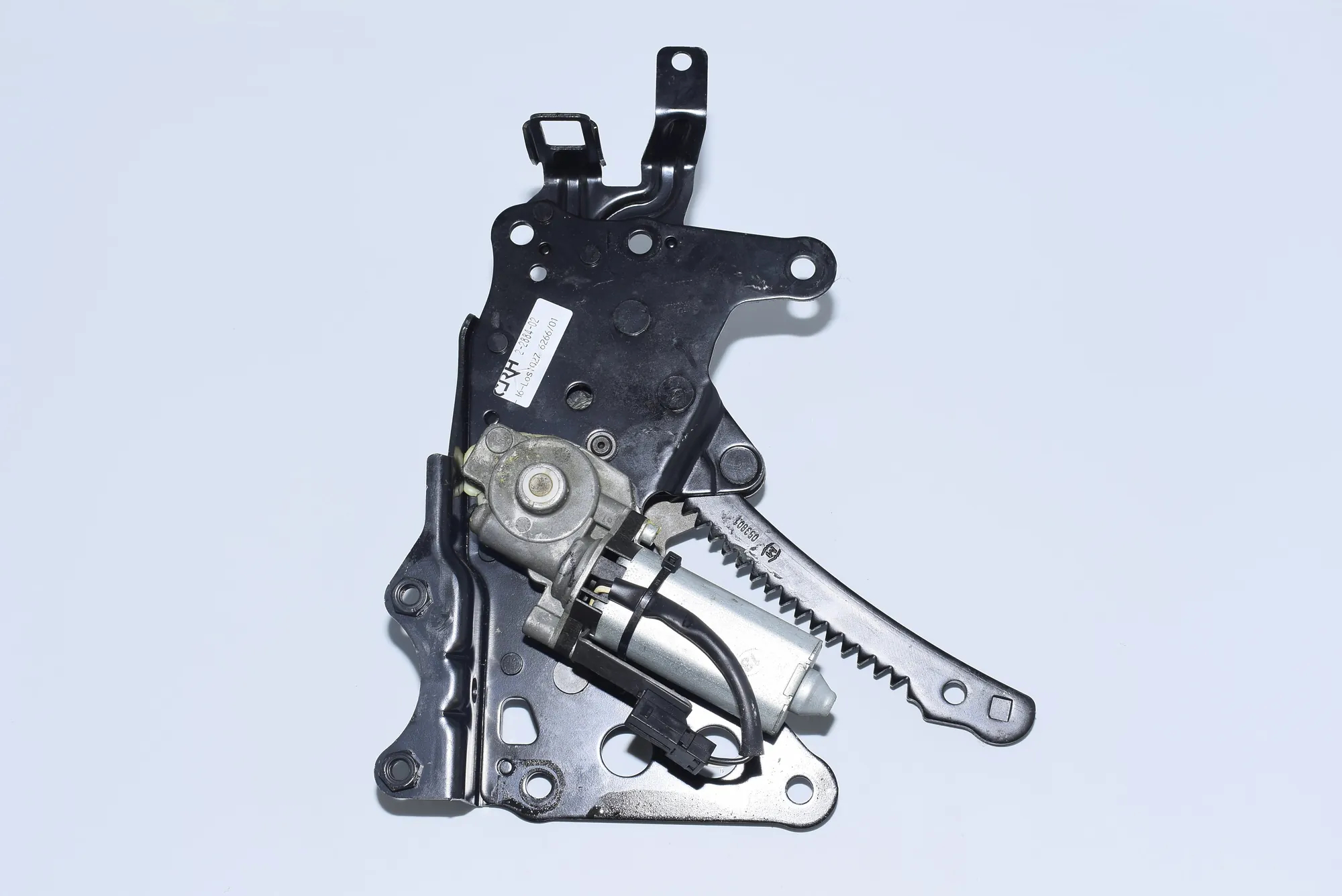 Front Right Seat Control Motor – OEM 8258746 · BMW X5 (E53) 4.6 is 2002 – 4