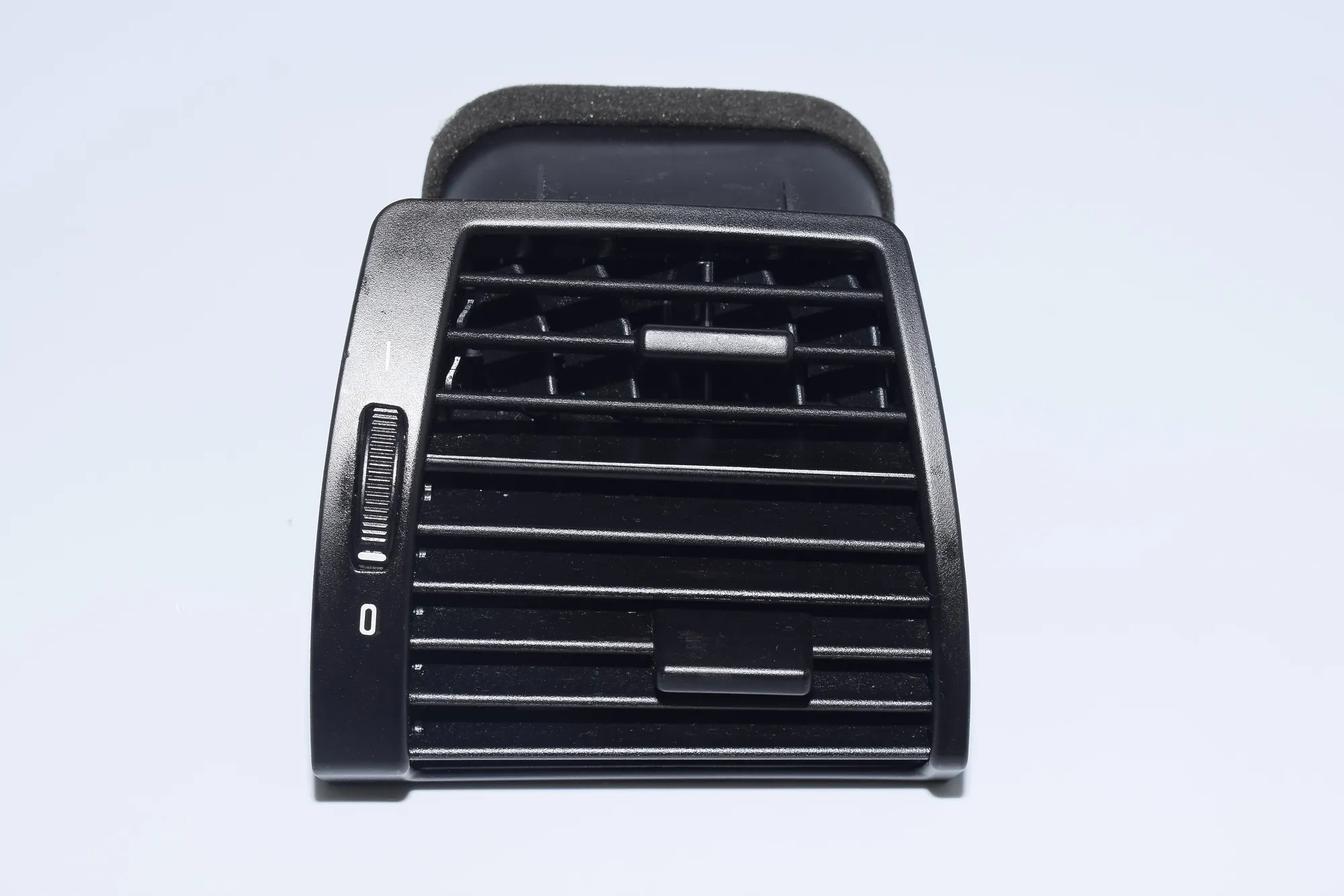 Dashboard Air Vents – OEM 8402216 · BMW X5 (E53) 4.6 is 2002