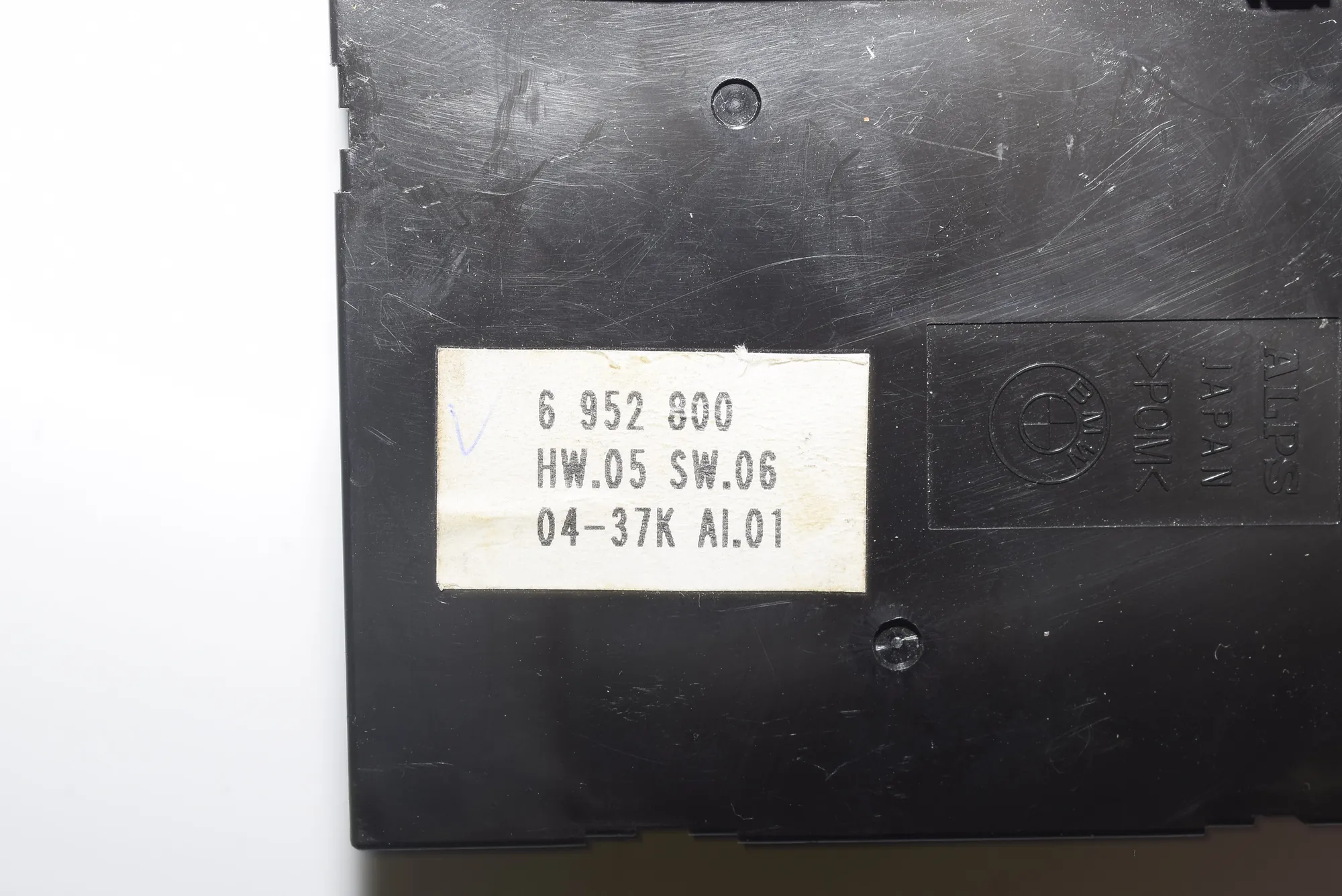 Front Left Door Window Switch – OEM 6952800 · BMW X5 (E53) 4.6 is 2002 – 3