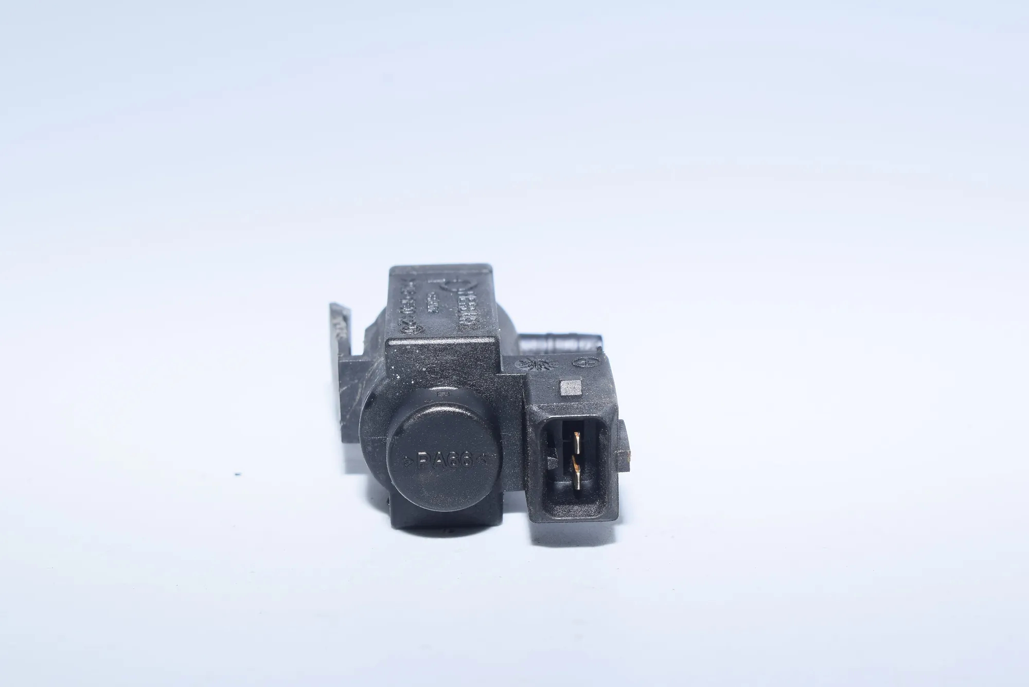 Solenoid Valve – OEM 1742712 · BMW 5 Touring (E39) 530 d 2000 – 6