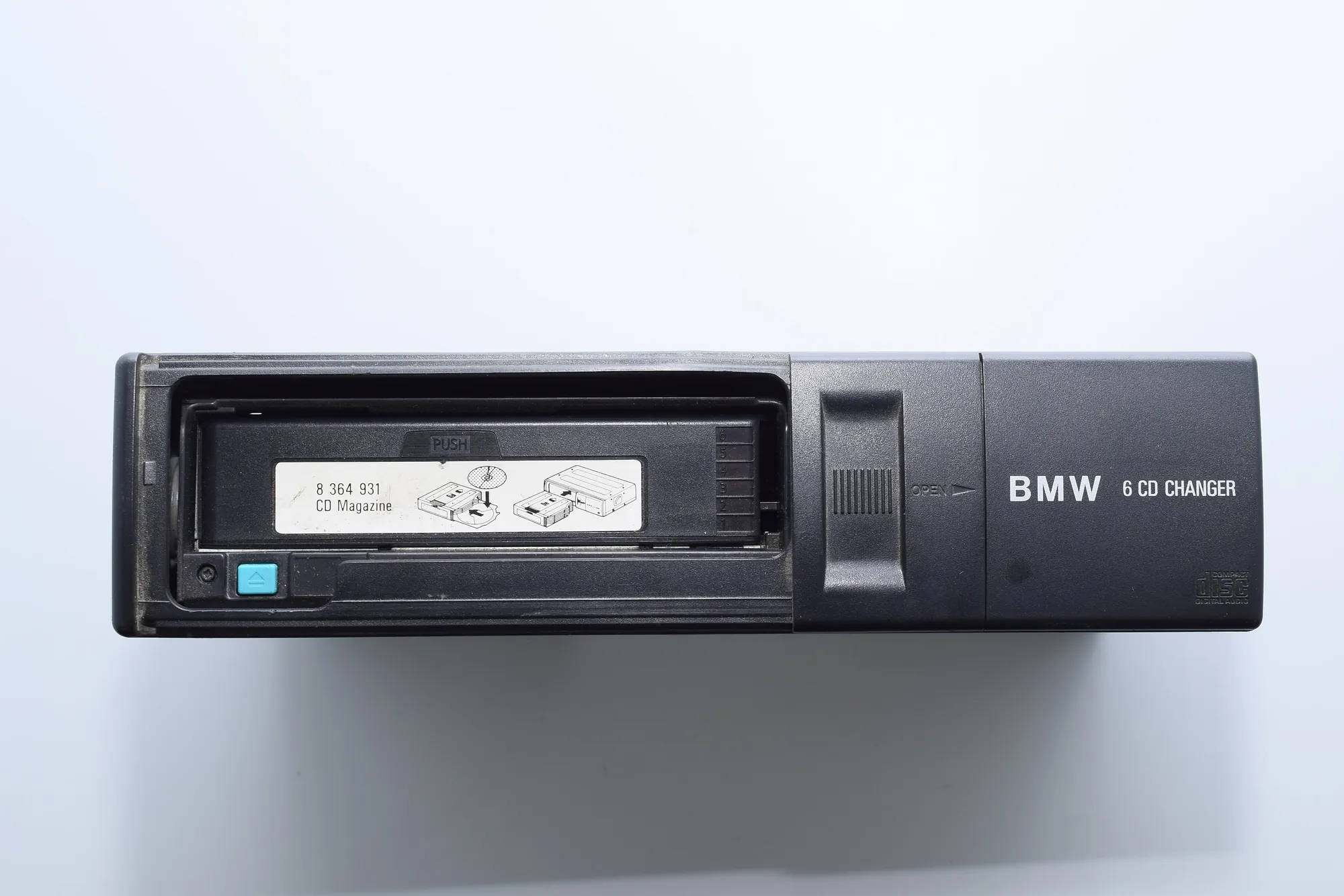 CD Changer – OEM 8361584 · BMW 5 Touring (E39) 530 d 2000 – 7