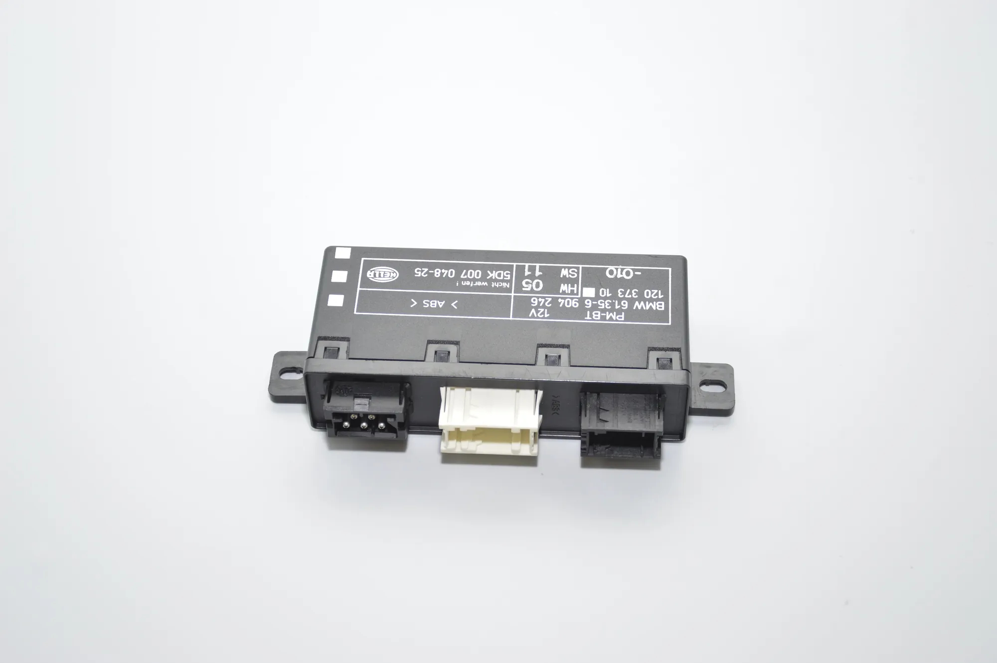 Front Left Door Control Unit – OEM 6904246 · BMW 5 Touring (E39) BMW 5 Touring (E39) 2000
