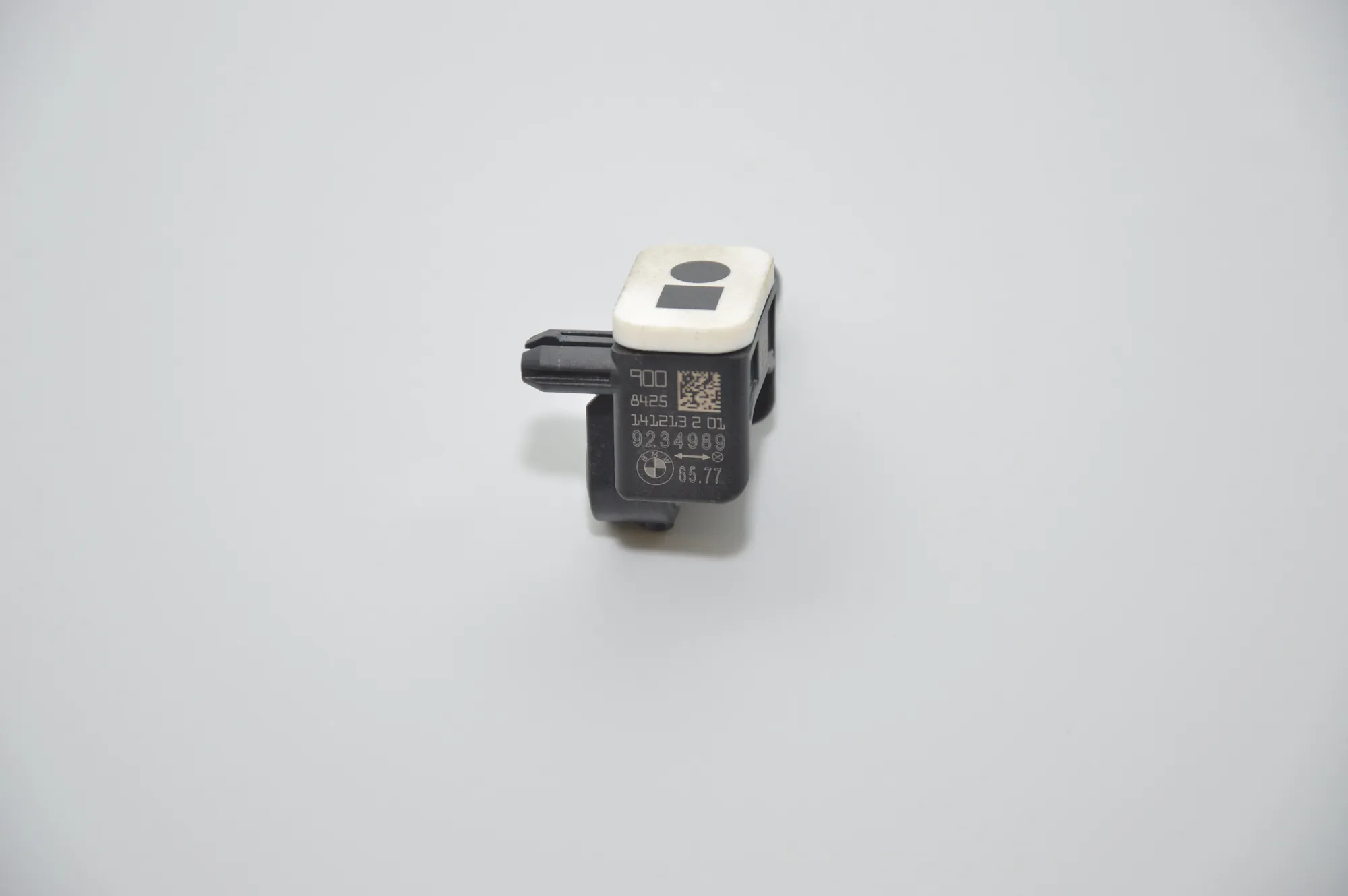 Front Left Impact Sensor – OEM 9234989 · BMW 4 Coupe (F32, F82) 428 i xDrive 2015 – 4