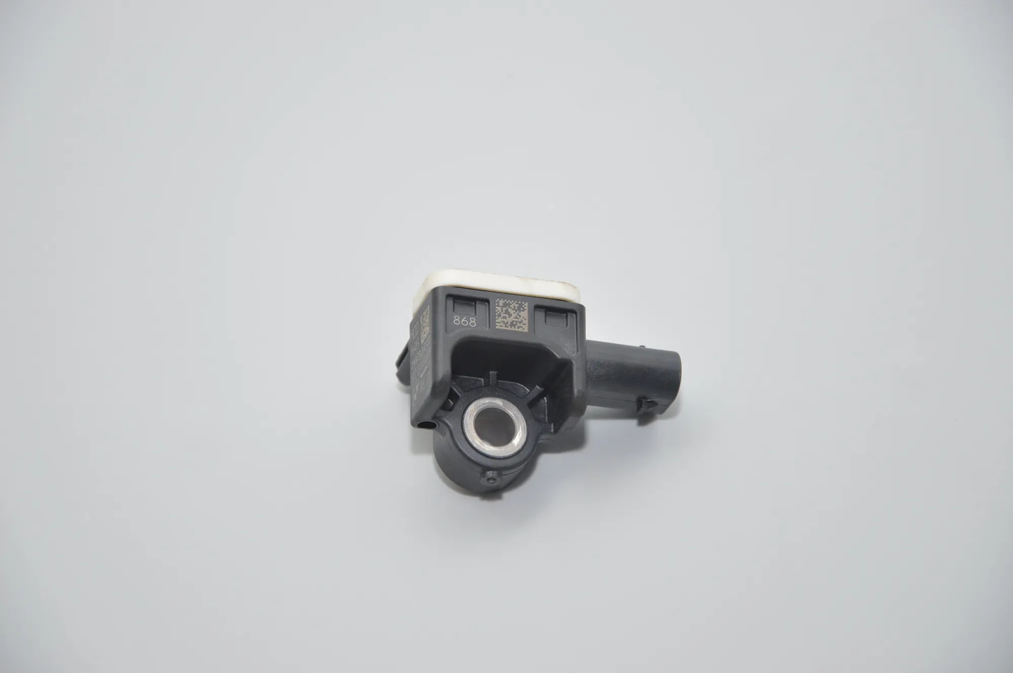 Front Left Impact Sensor – OEM 9234989 · BMW 4 Coupe (F32, F82) 428 i xDrive 2015 – 2