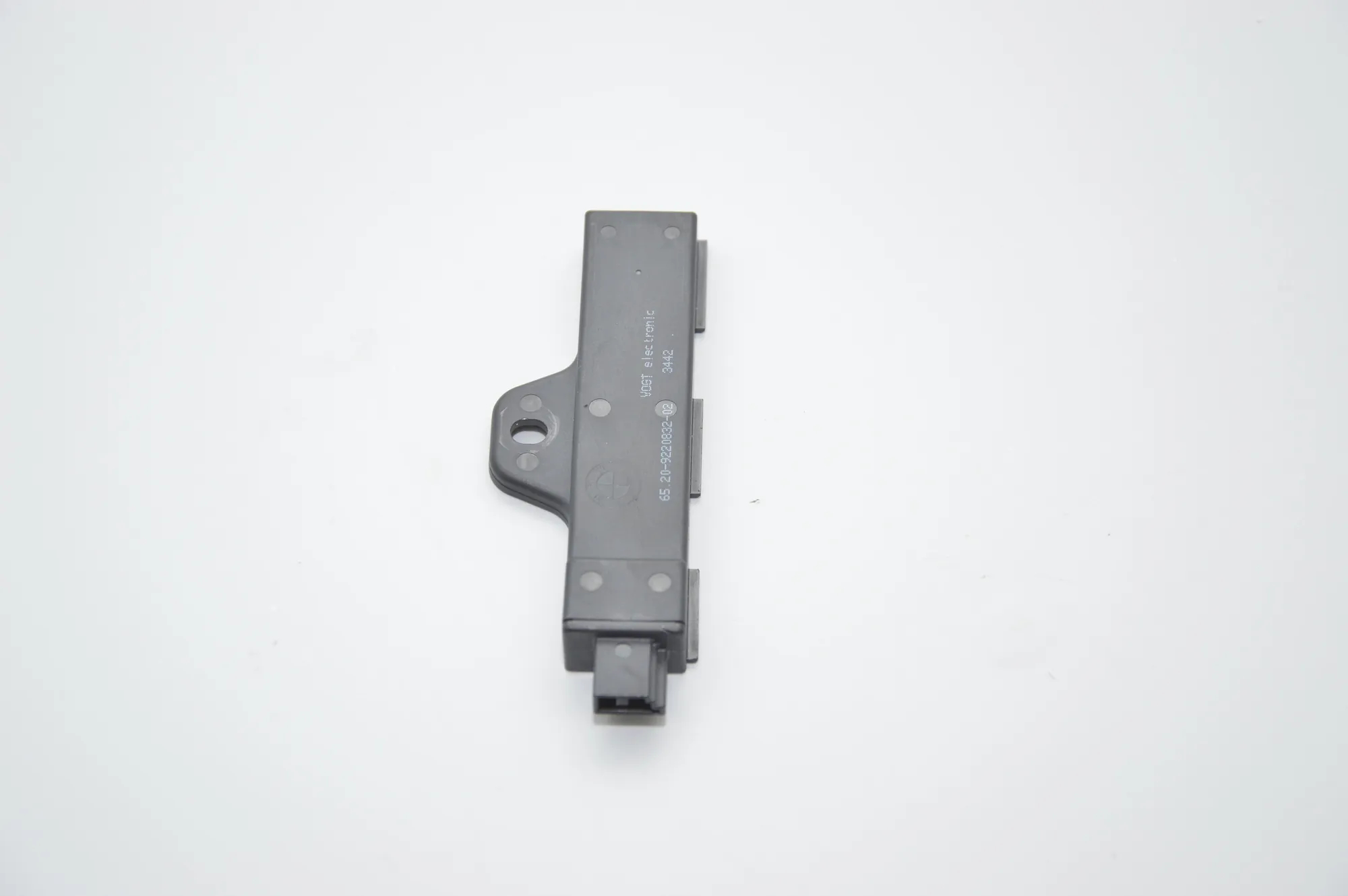 Antenna – OEM 9220832 · BMW 4 Coupe (F32, F82) 428 i xDrive 2015 – 3