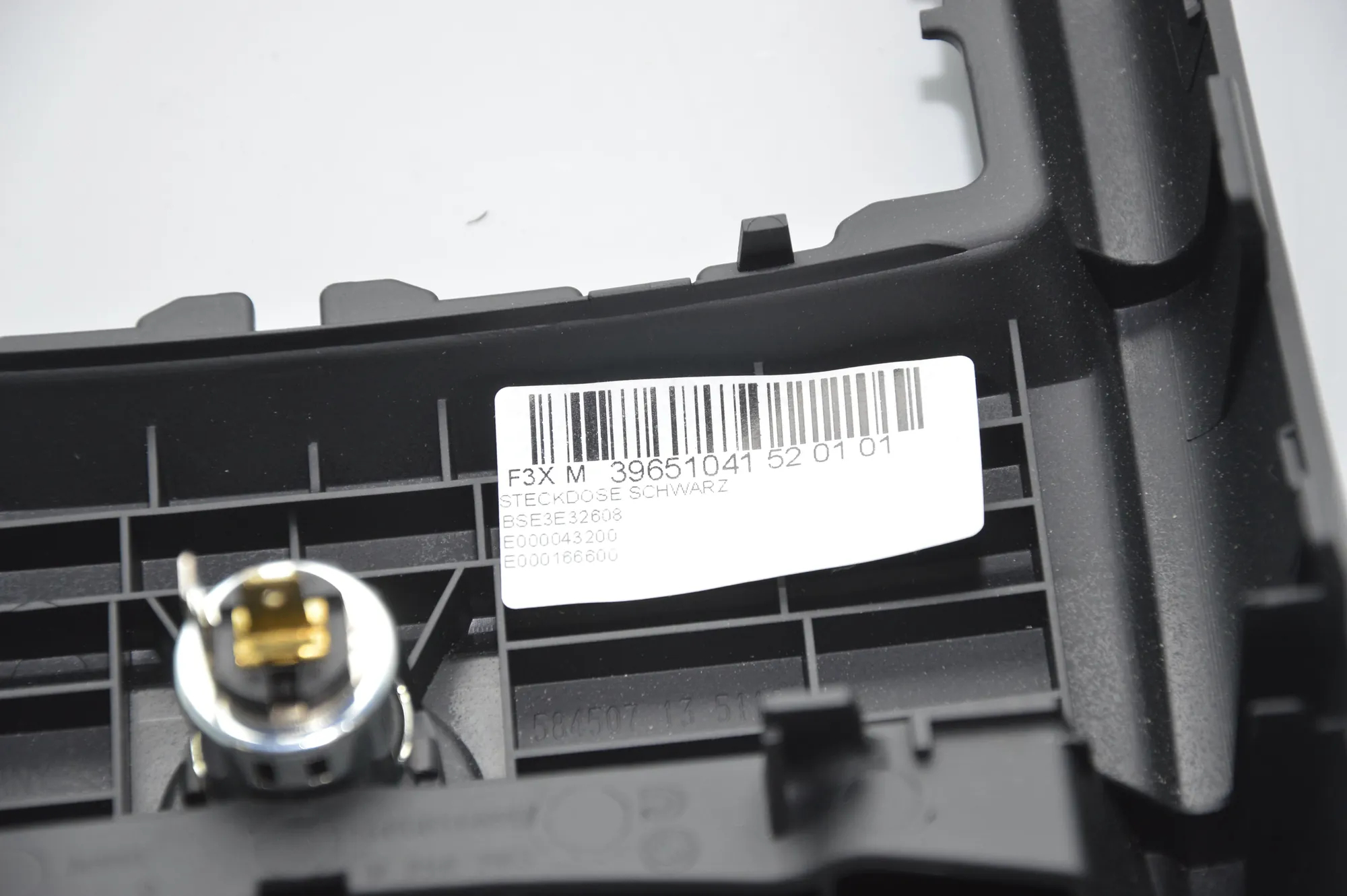 Other Trim Parts – OEM 9218903 · BMW 4 Coupe (F32, F82) 428 i xDrive 2015 – 5